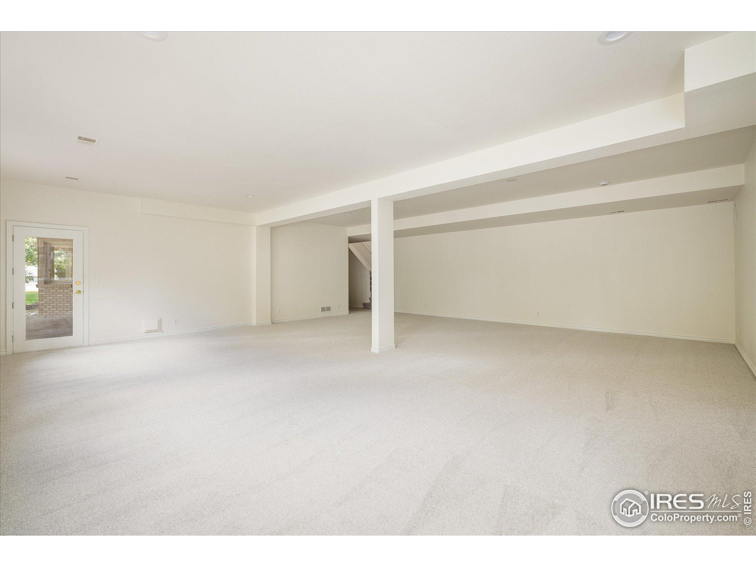 Lafayette, Colorado, 80026, United States, 4 Bedrooms Bedrooms, ,3 BathroomsBathrooms,Residential,Active,1959544