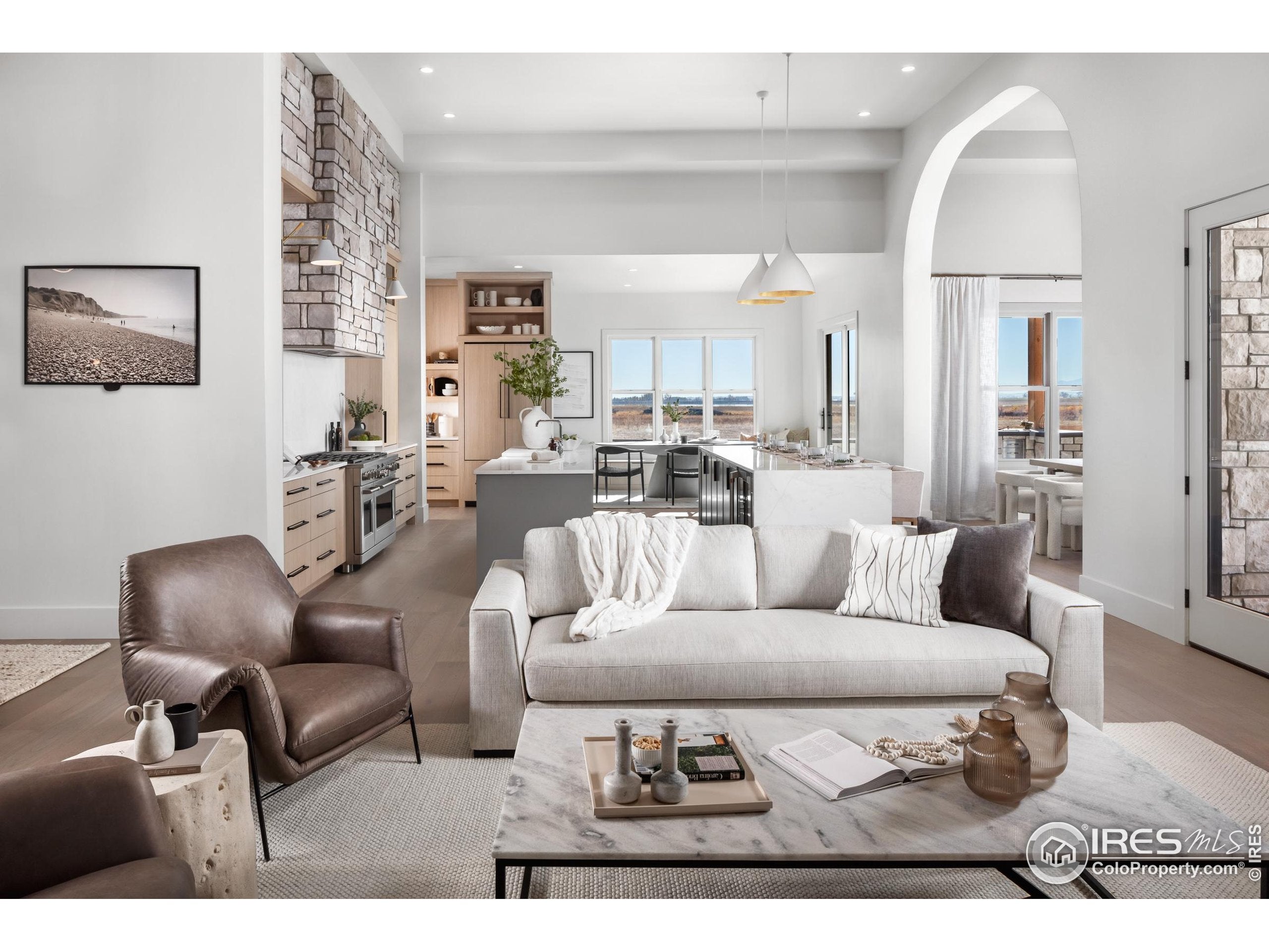 Berthoud, Colorado, 80513, United States, 4 Bedrooms Bedrooms, ,9 BathroomsBathrooms,Residential,Active,1945514