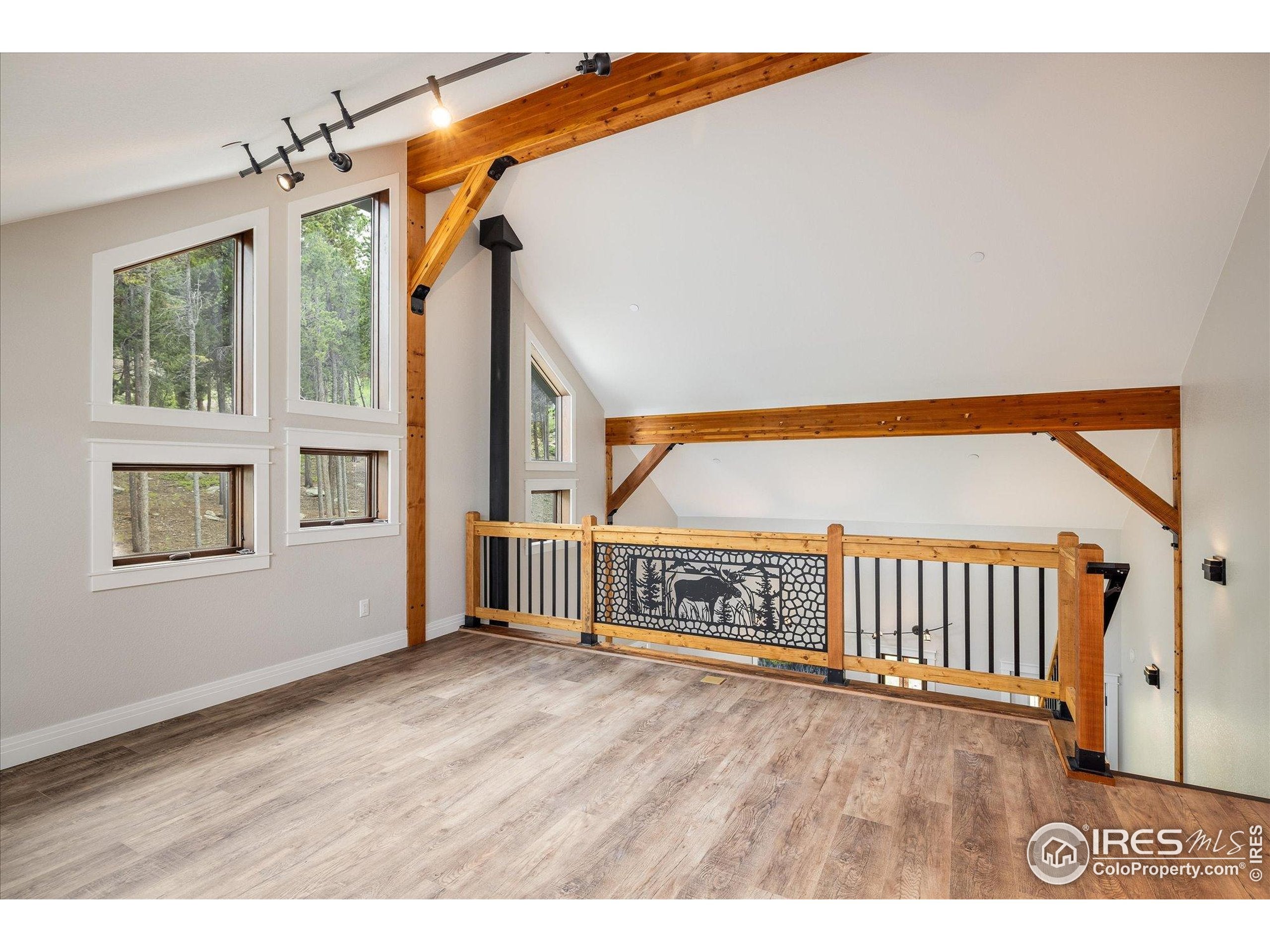 Golden, Colorado, 80403, United States, ,3 BathroomsBathrooms,Residential,Active,1888512