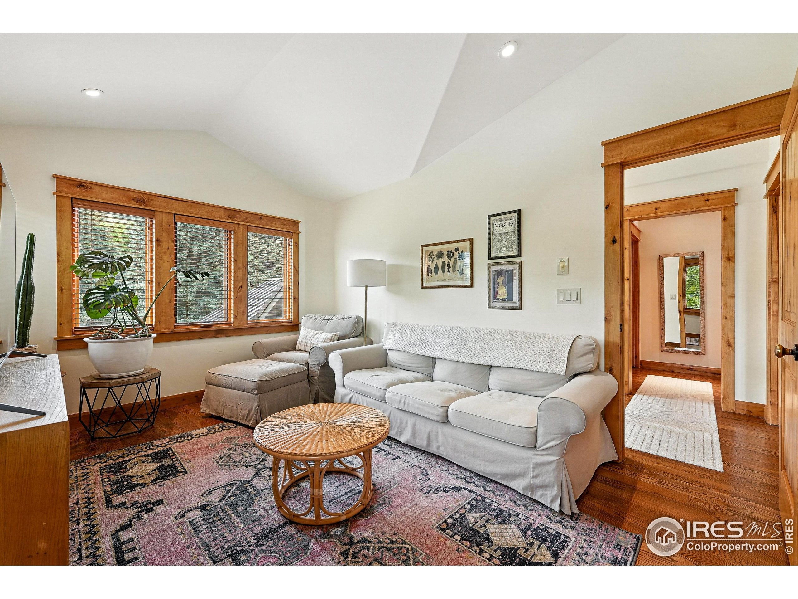 Boulder, Colorado, 80304, United States, 5 Bedrooms Bedrooms, ,4 BathroomsBathrooms,Residential,Active,1997632