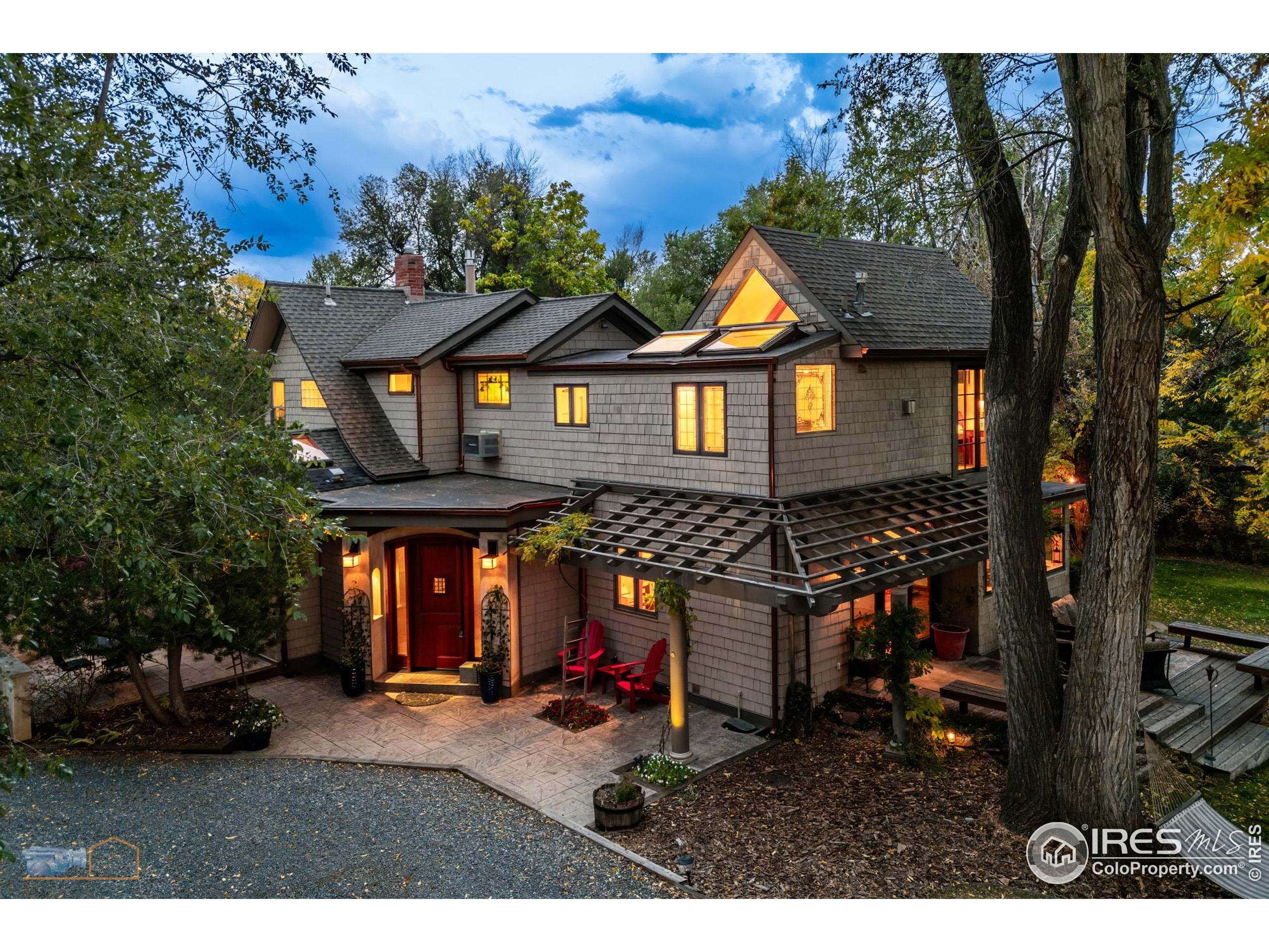 Boulder, Colorado, 80304, United States, 4 Bedrooms Bedrooms, ,3 BathroomsBathrooms,Residential,Active,1997639