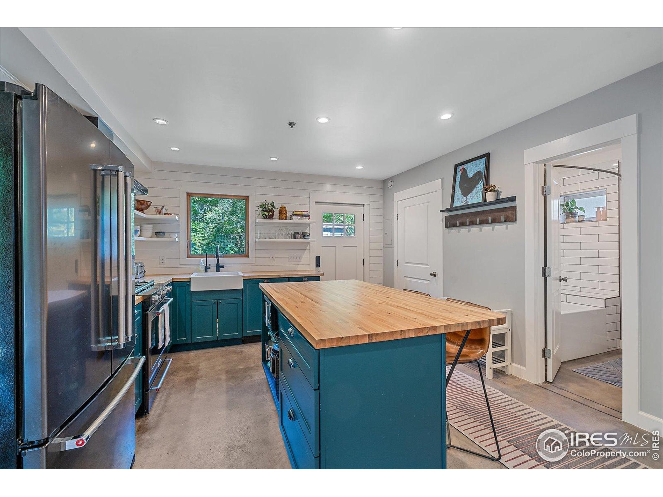 Eldorado Springs, Colorado, 80025, United States, 2 Bedrooms Bedrooms, ,2 BathroomsBathrooms,Residential,Active,1936149