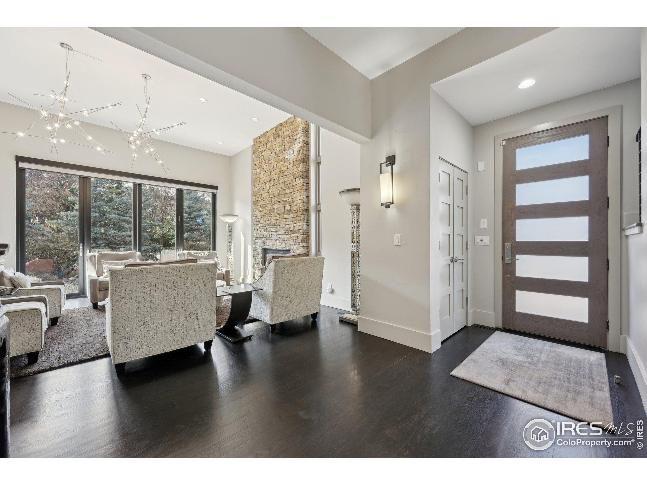 Boulder, Colorado, 80302, United States, 5 Bedrooms Bedrooms, ,6 BathroomsBathrooms,Residential,Active,1997560