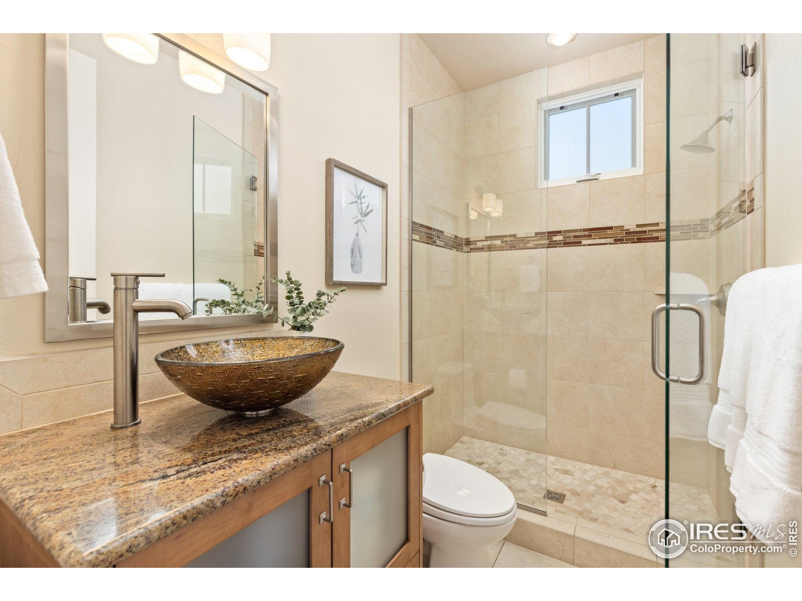 Louisville, Colorado, 80027, United States, 4 Bedrooms Bedrooms, ,5 BathroomsBathrooms,Residential,Active,1764452