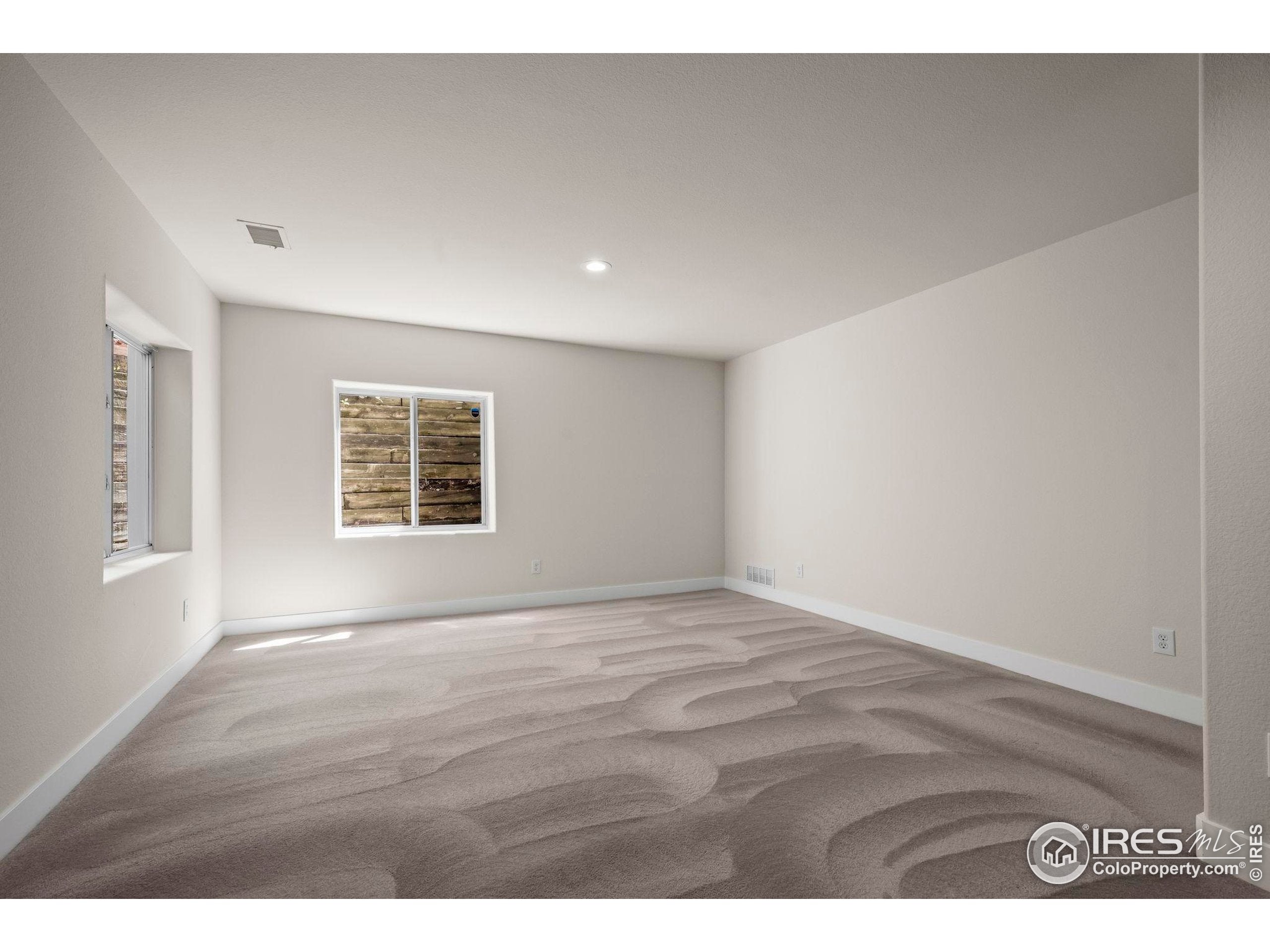 Boulder, Colorado, 80301, United States, 4 Bedrooms Bedrooms, ,4 BathroomsBathrooms,Residential,Active,1997569