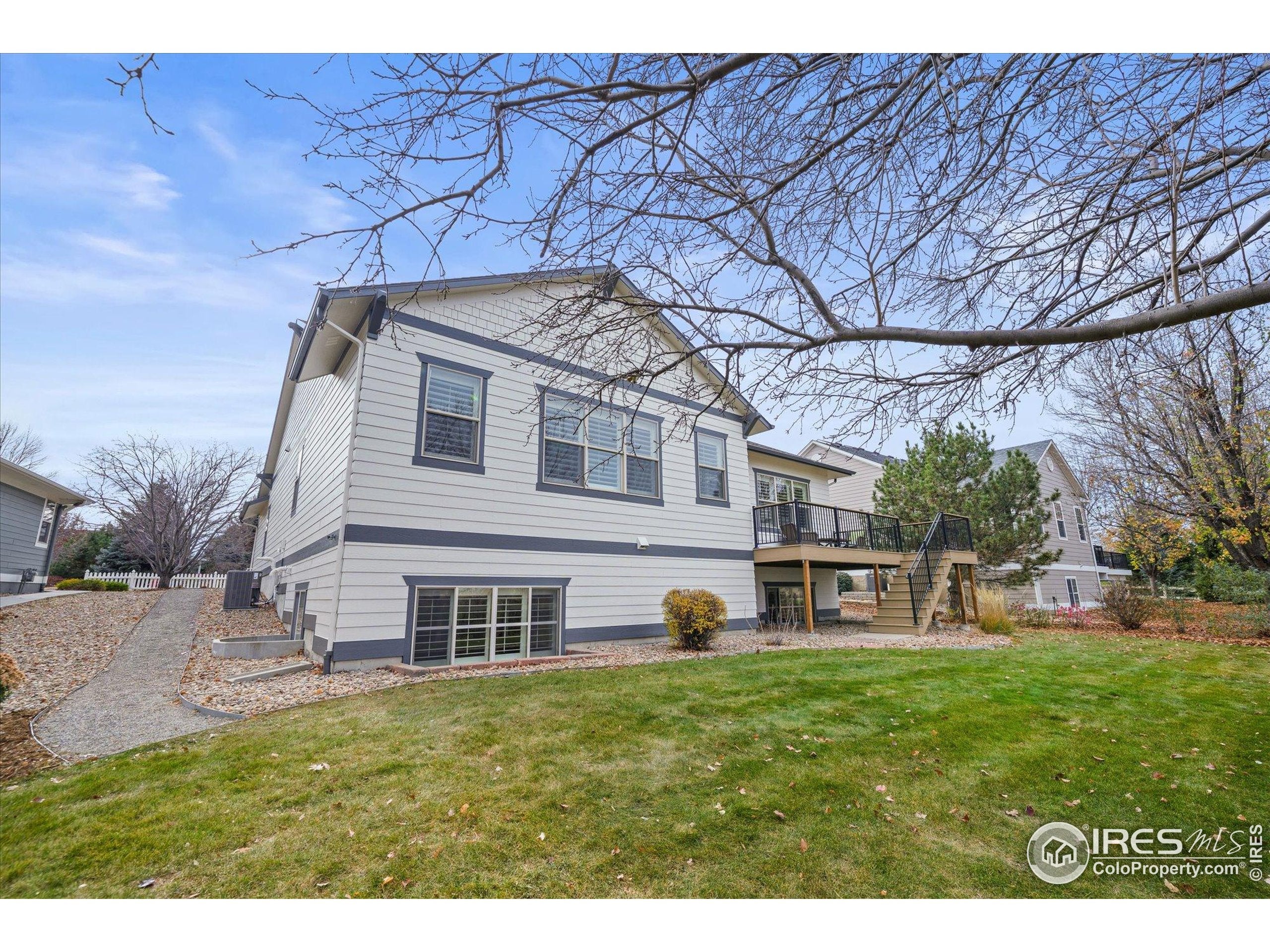 Lafayette, Colorado, 80026, United States, 4 Bedrooms Bedrooms, ,3 BathroomsBathrooms,Residential,Active,1997558