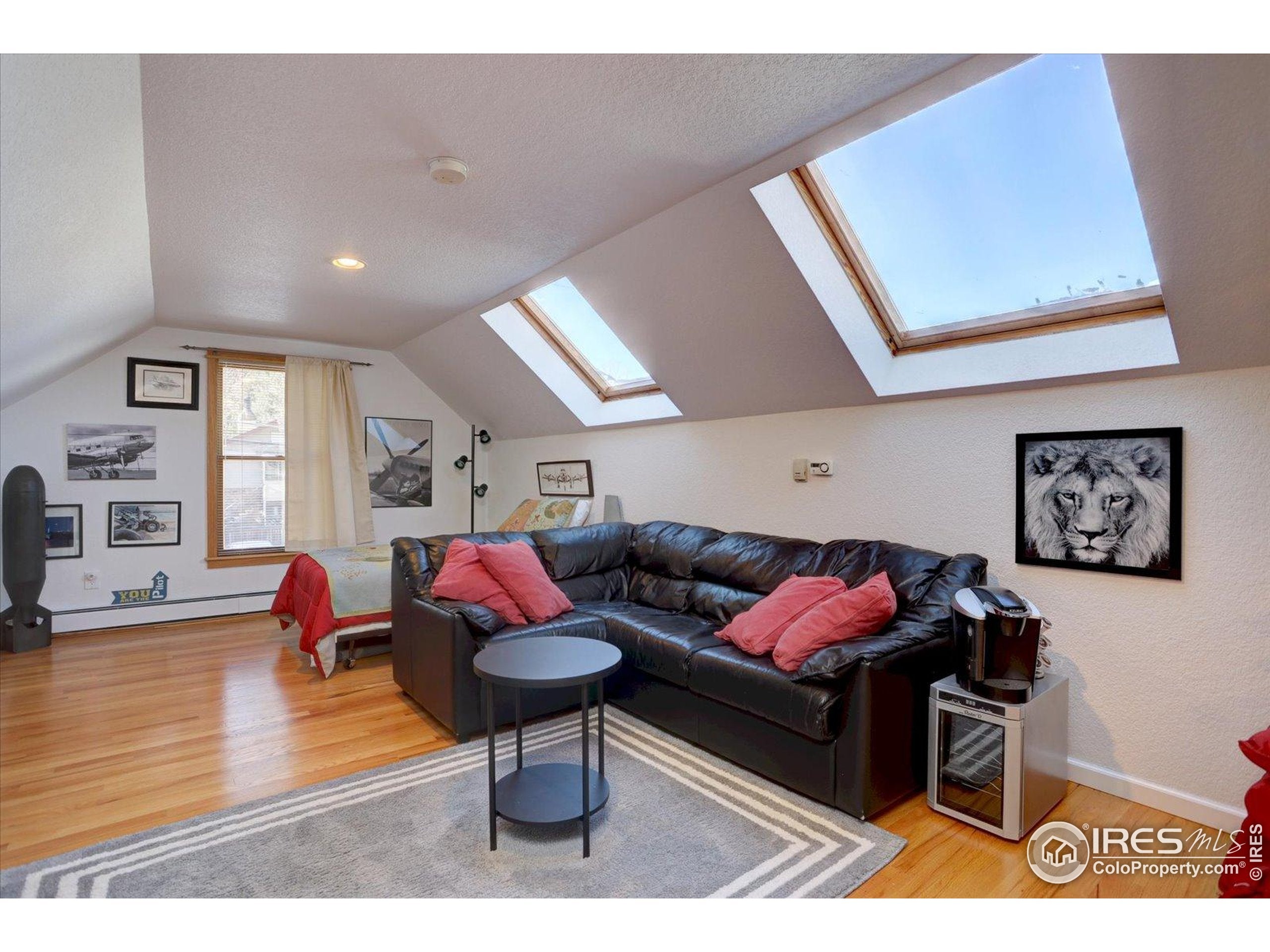 Boulder, Colorado, 80302, United States, 3 Bedrooms Bedrooms, ,4 BathroomsBathrooms,Residential,Active,2008343