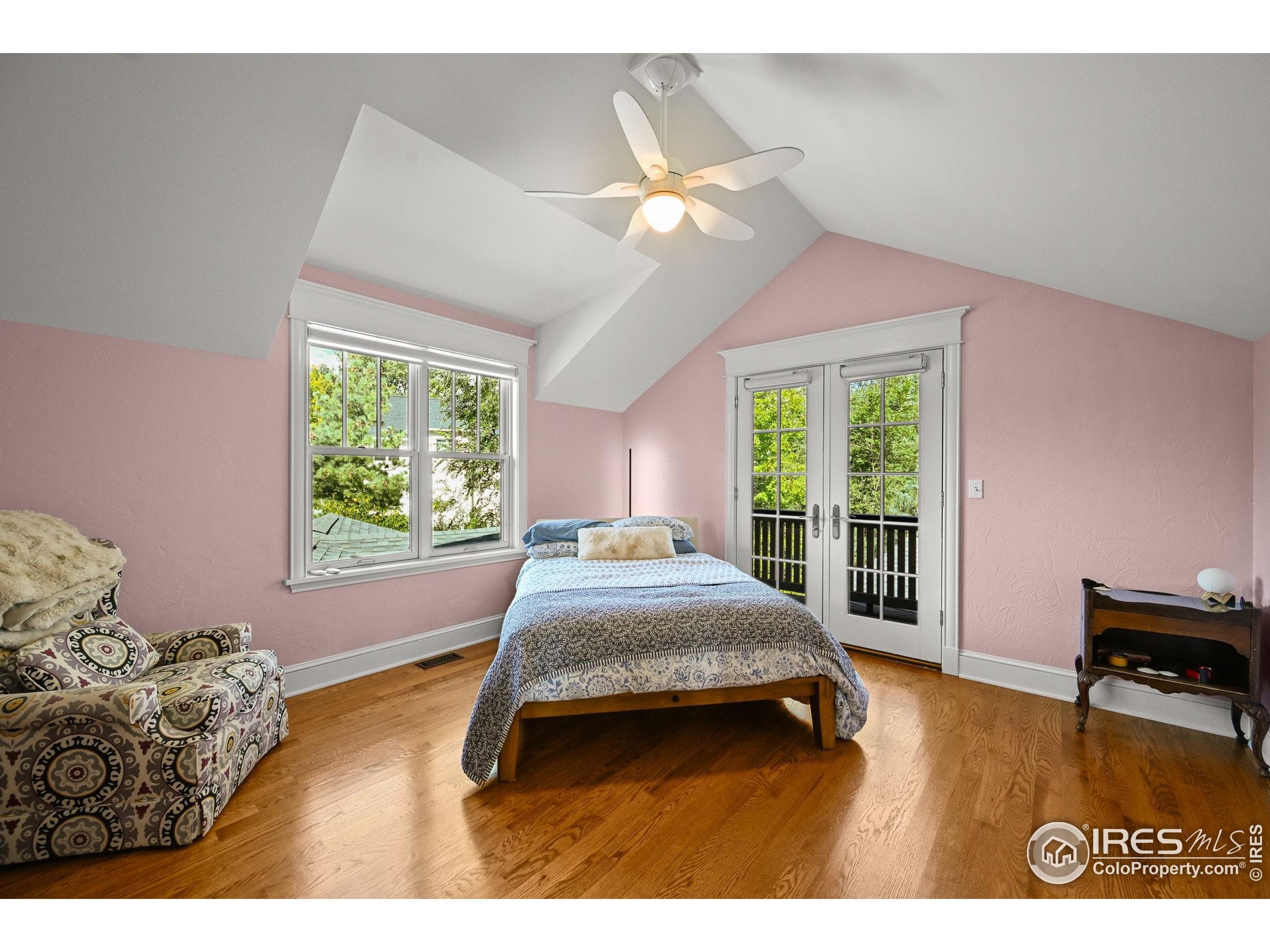 Louisville, Colorado, 80027, United States, 3 Bedrooms Bedrooms, ,3 BathroomsBathrooms,Residential,Pending,1997546