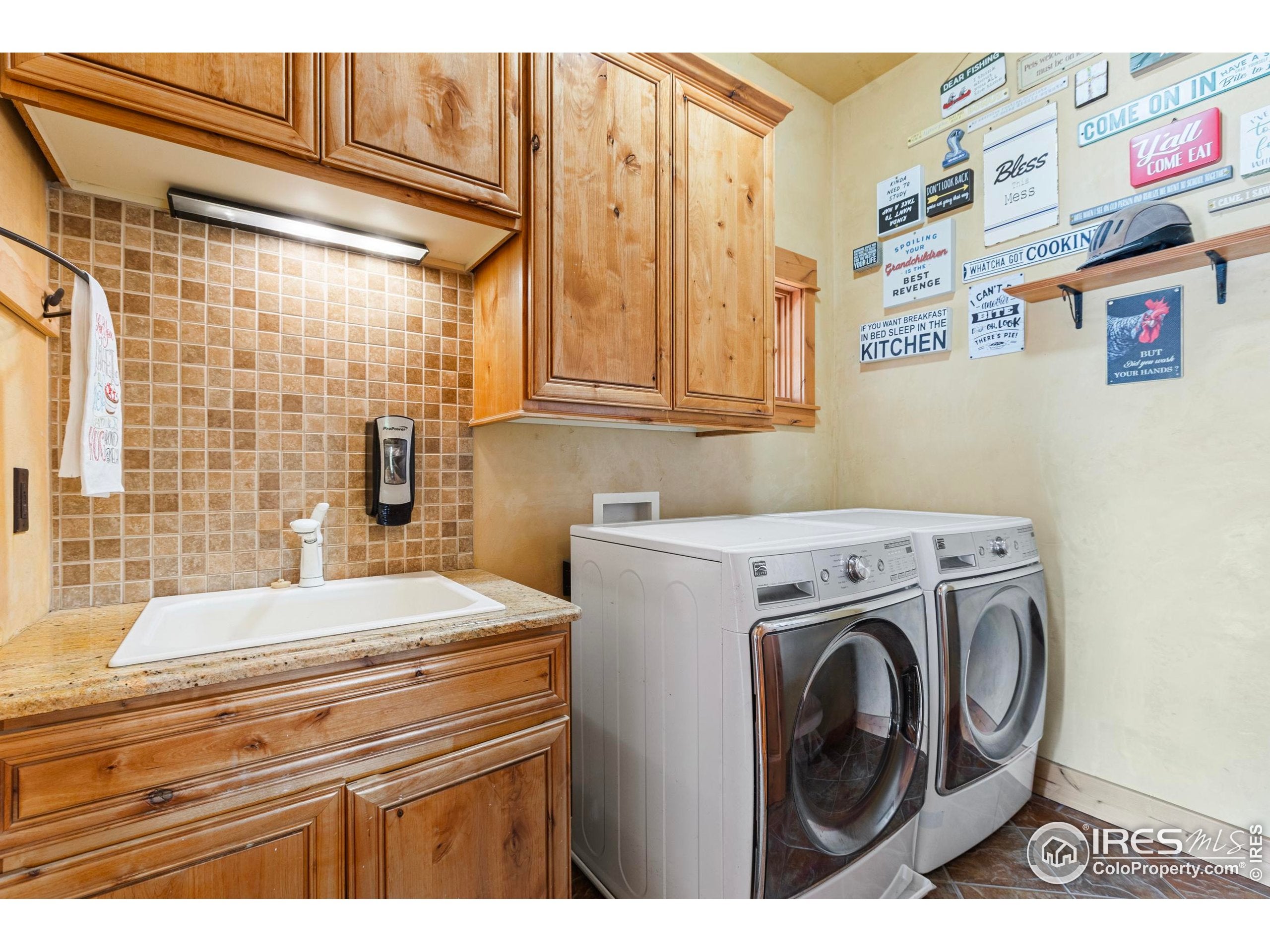 Loveland, Colorado, 80537, United States, 5 Bedrooms Bedrooms, ,4 BathroomsBathrooms,Residential,Active,1943770