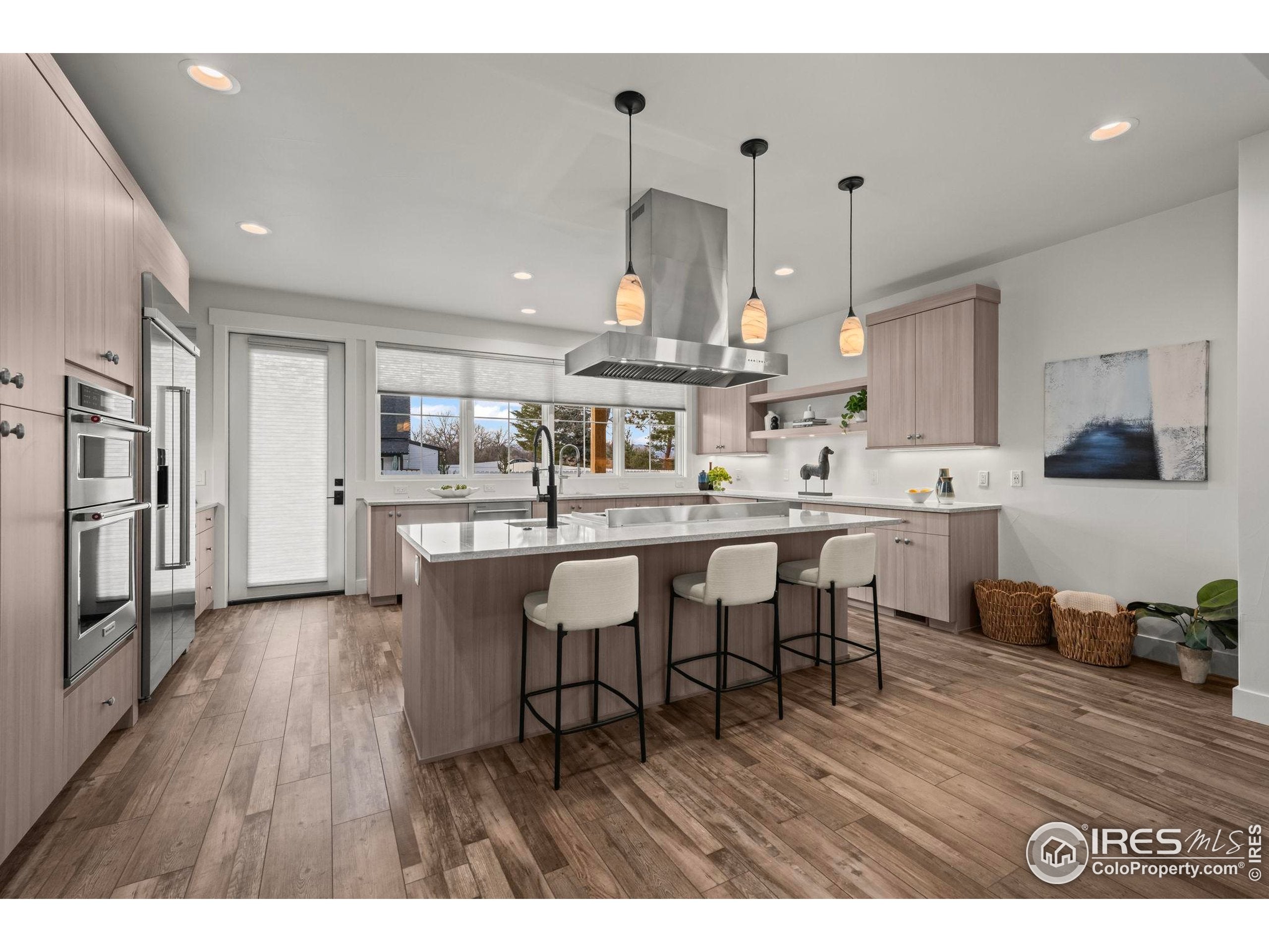 Lafayette, Colorado, 80026, United States, 5 Bedrooms Bedrooms, ,7 BathroomsBathrooms,Residential,Active,2006932