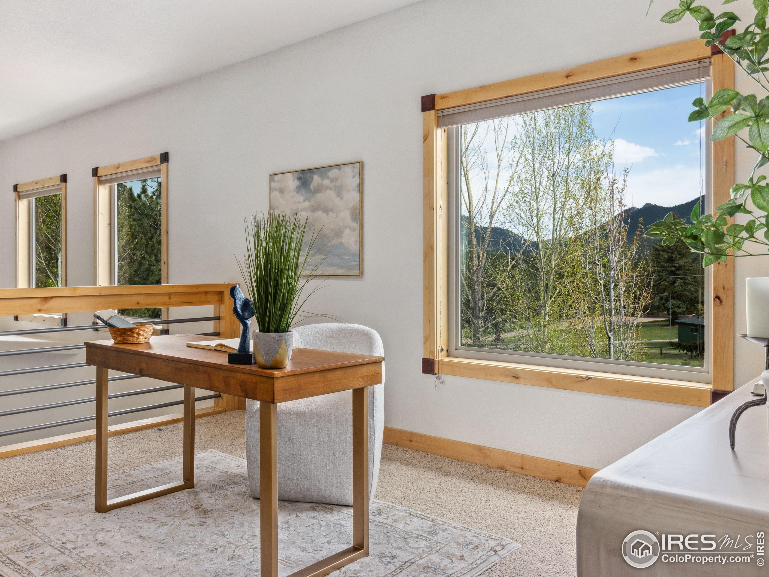 Estes Park, Colorado, 80517, United States, 5 Bedrooms Bedrooms, ,4 BathroomsBathrooms,Residential,Contingent,1824567
