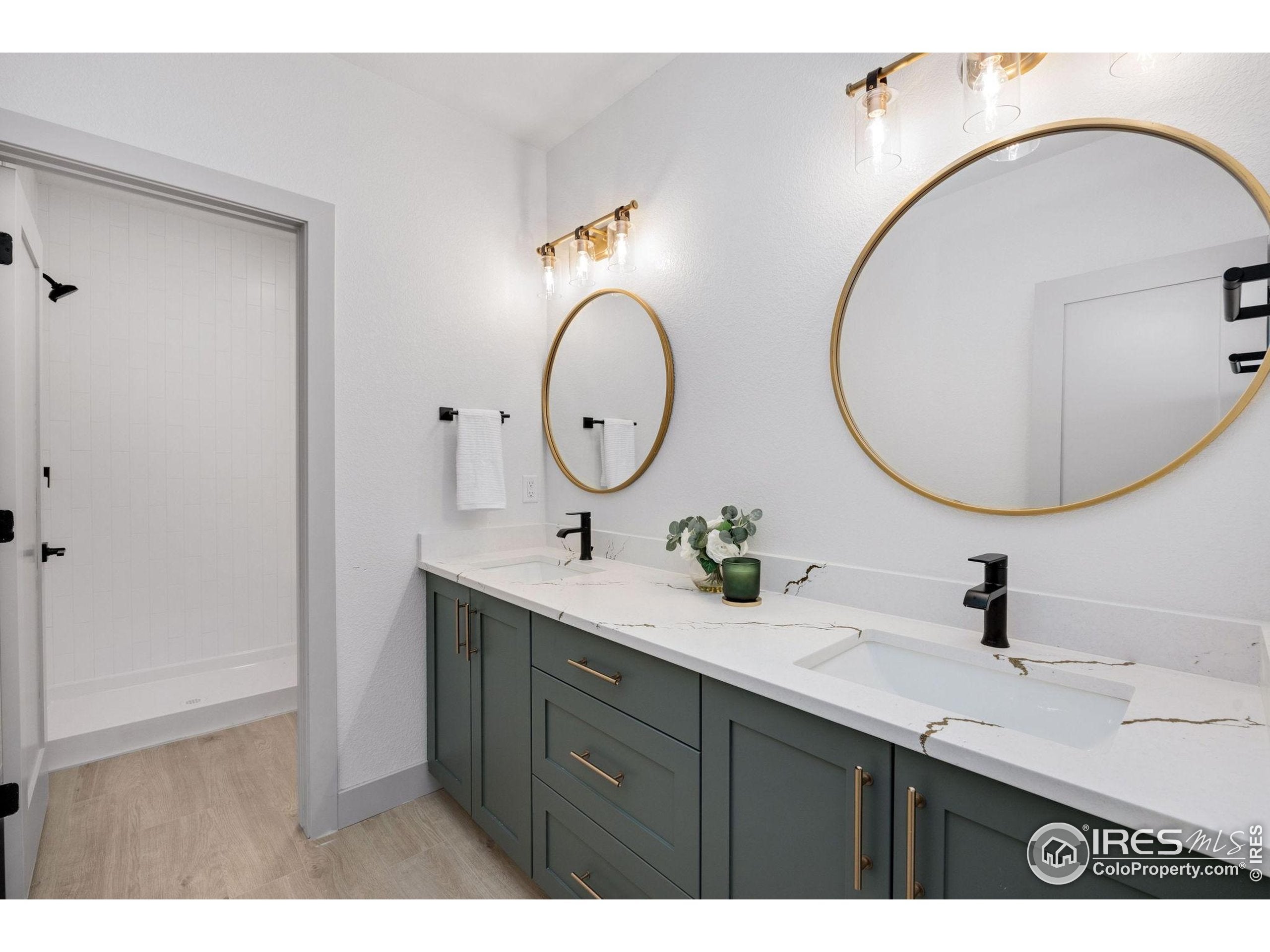 Windsor, Colorado, 80550, United States, 5 Bedrooms Bedrooms, ,4 BathroomsBathrooms,Residential,Active,1972154