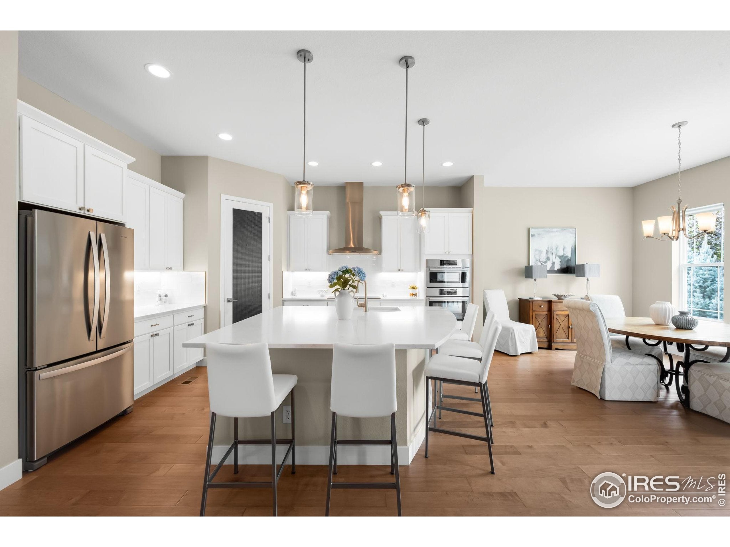 Golden, Colorado, 80403, United States, 5 Bedrooms Bedrooms, ,4 BathroomsBathrooms,Residential,Active,1945502