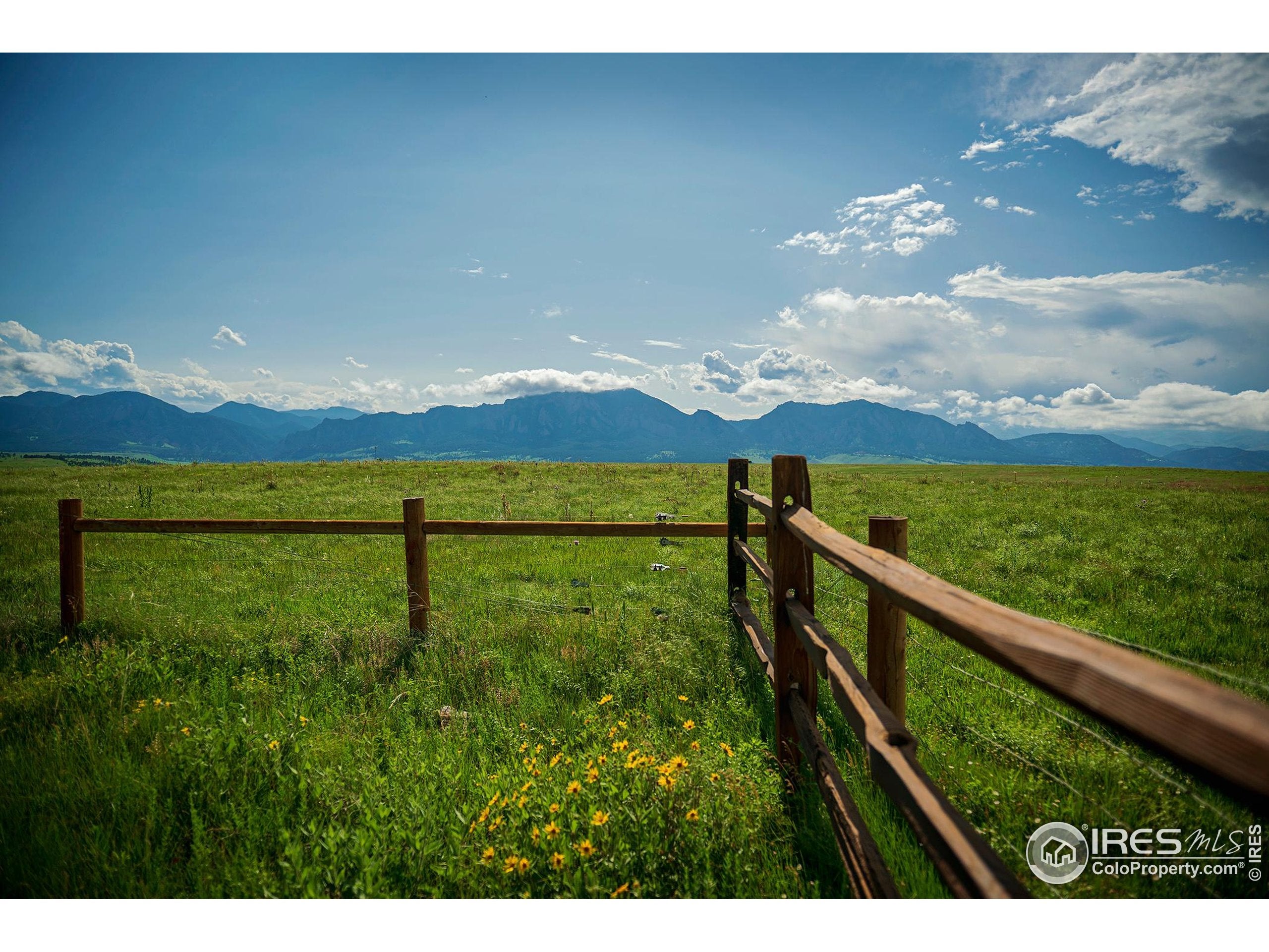 Boulder, Colorado, 80303, United States, ,Residential,Active,1997568