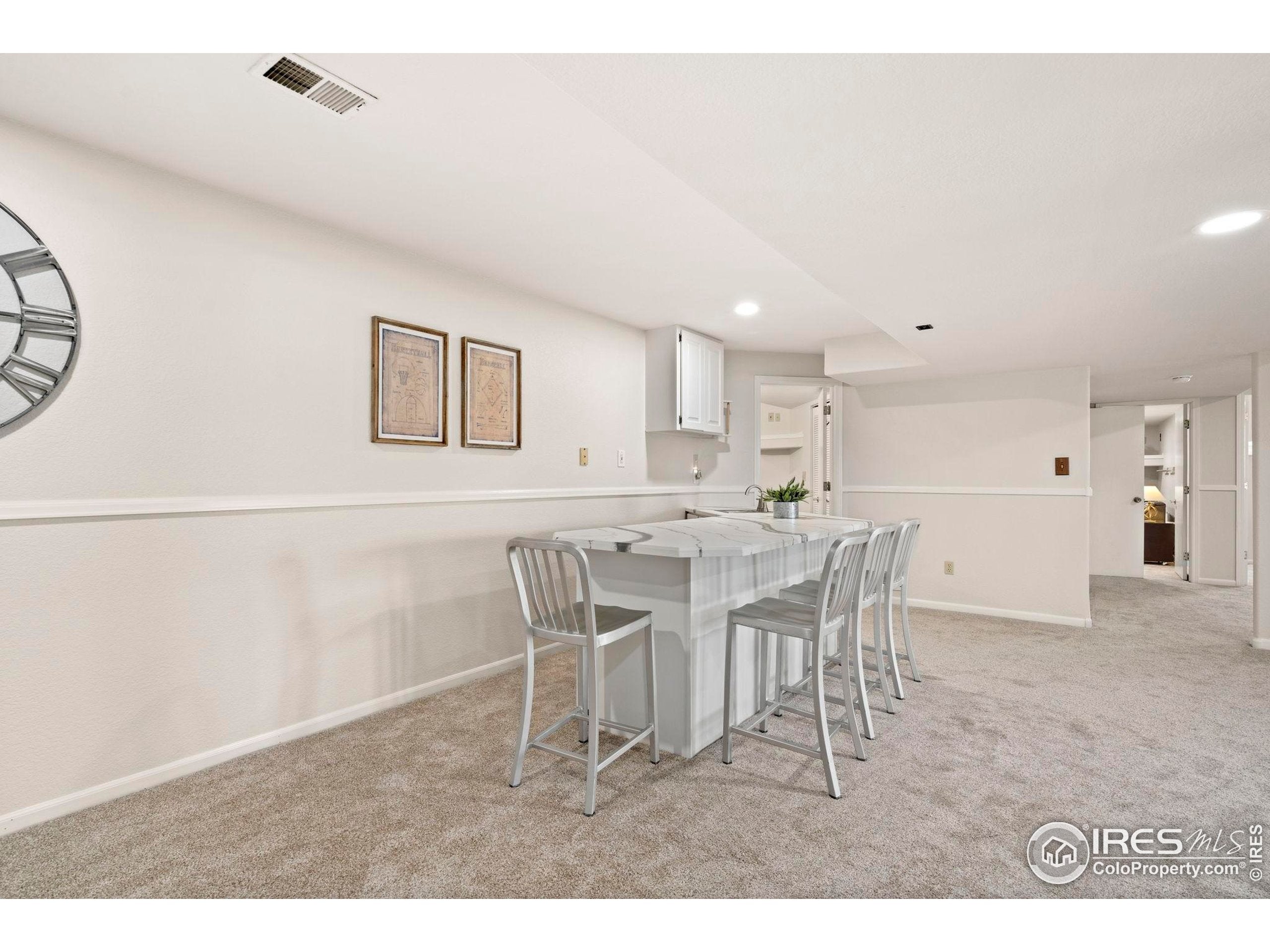 Loveland, Colorado, 80538, United States, 5 Bedrooms Bedrooms, ,3 BathroomsBathrooms,Residential,Active,1904189