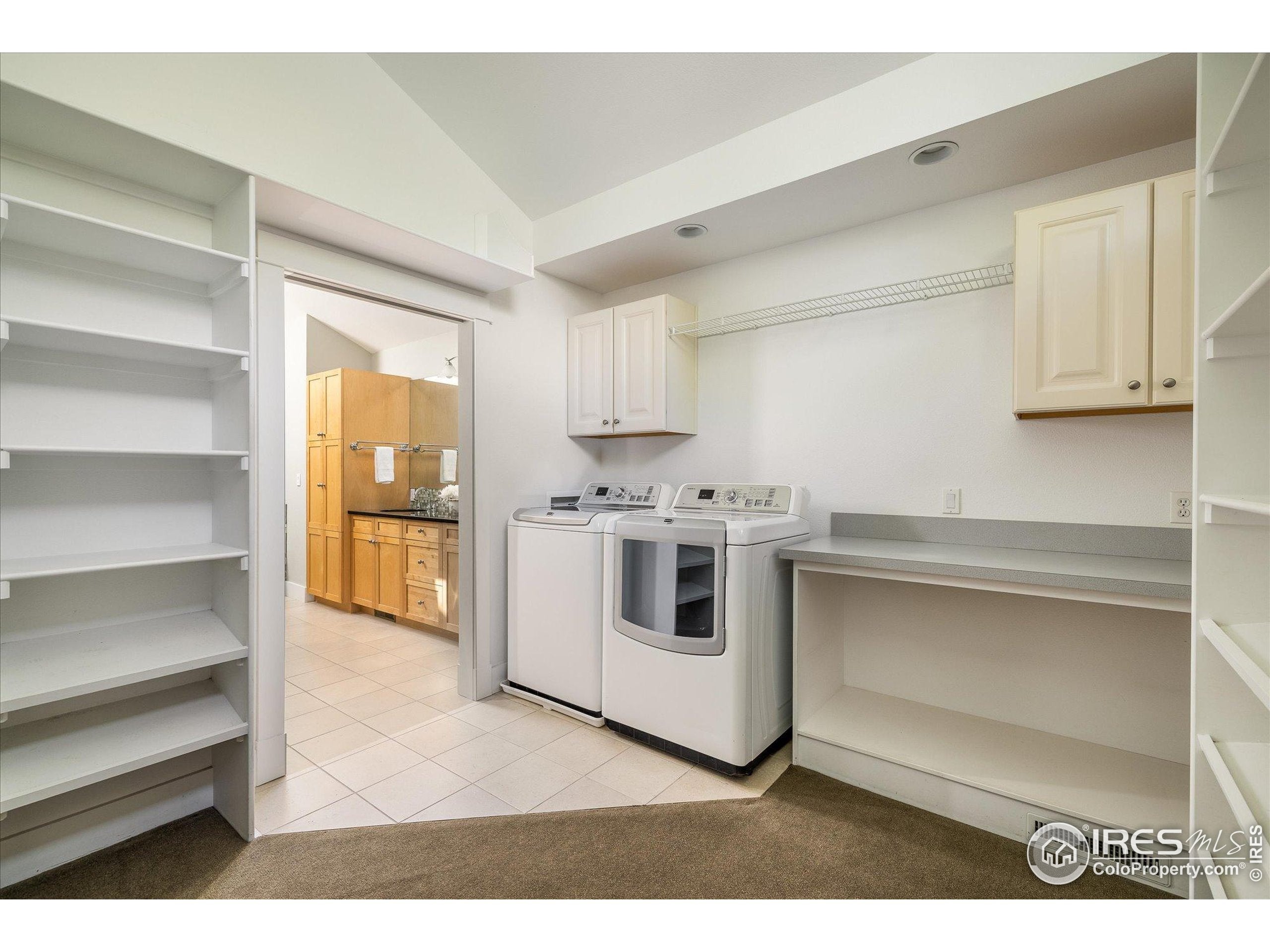 Boulder, Colorado, 80303, United States, 3 Bedrooms Bedrooms, ,4 BathroomsBathrooms,Residential,Active,1820373
