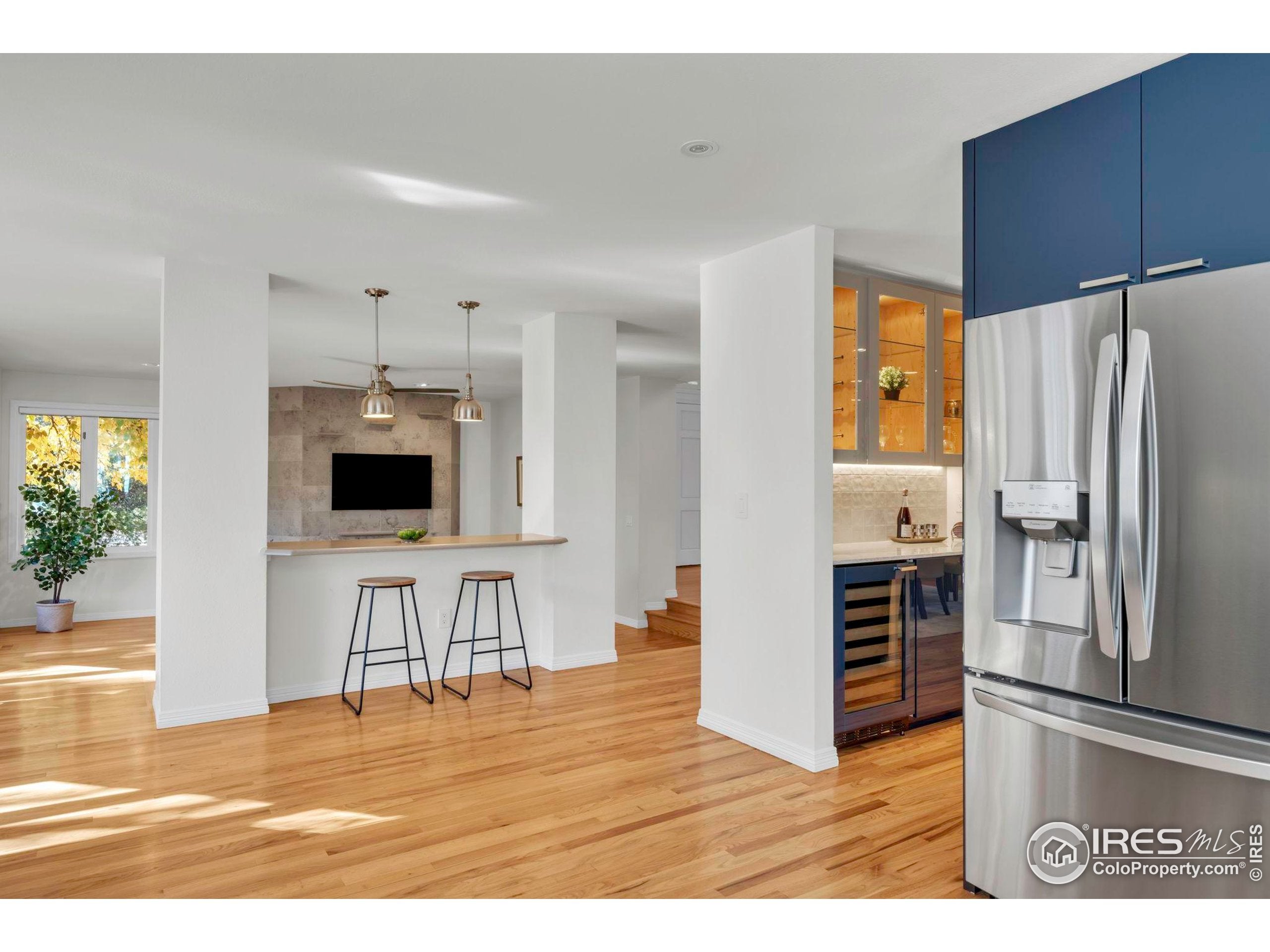 Boulder, Colorado, 80304, United States, 4 Bedrooms Bedrooms, ,5 BathroomsBathrooms,Residential,Active,1997577