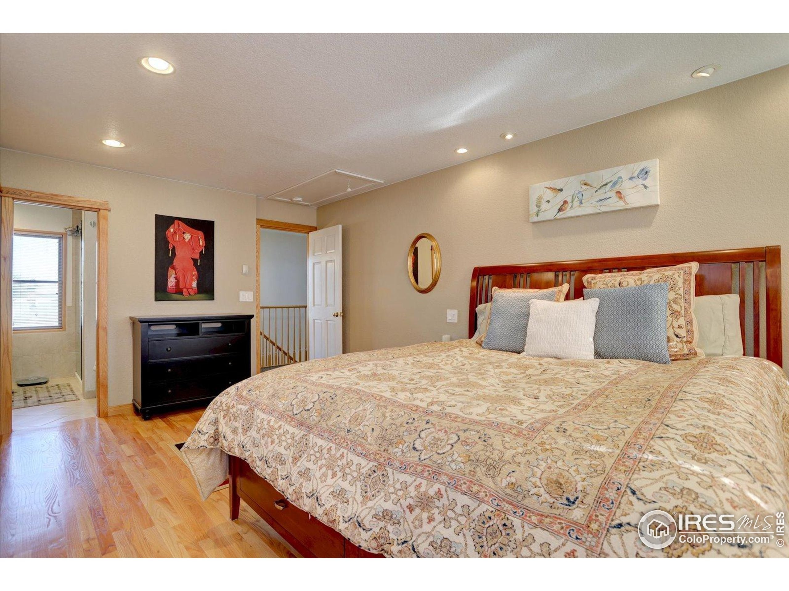 Boulder, Colorado, 80302, United States, 3 Bedrooms Bedrooms, ,4 BathroomsBathrooms,Residential,Active,2008343