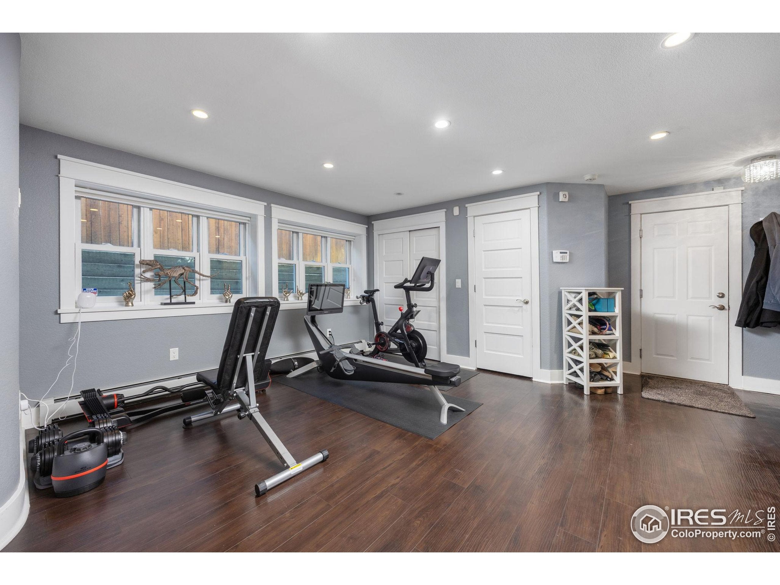 Boulder, Colorado, 80302, United States, 4 Bedrooms Bedrooms, ,4 BathroomsBathrooms,Residential,Active,2011850