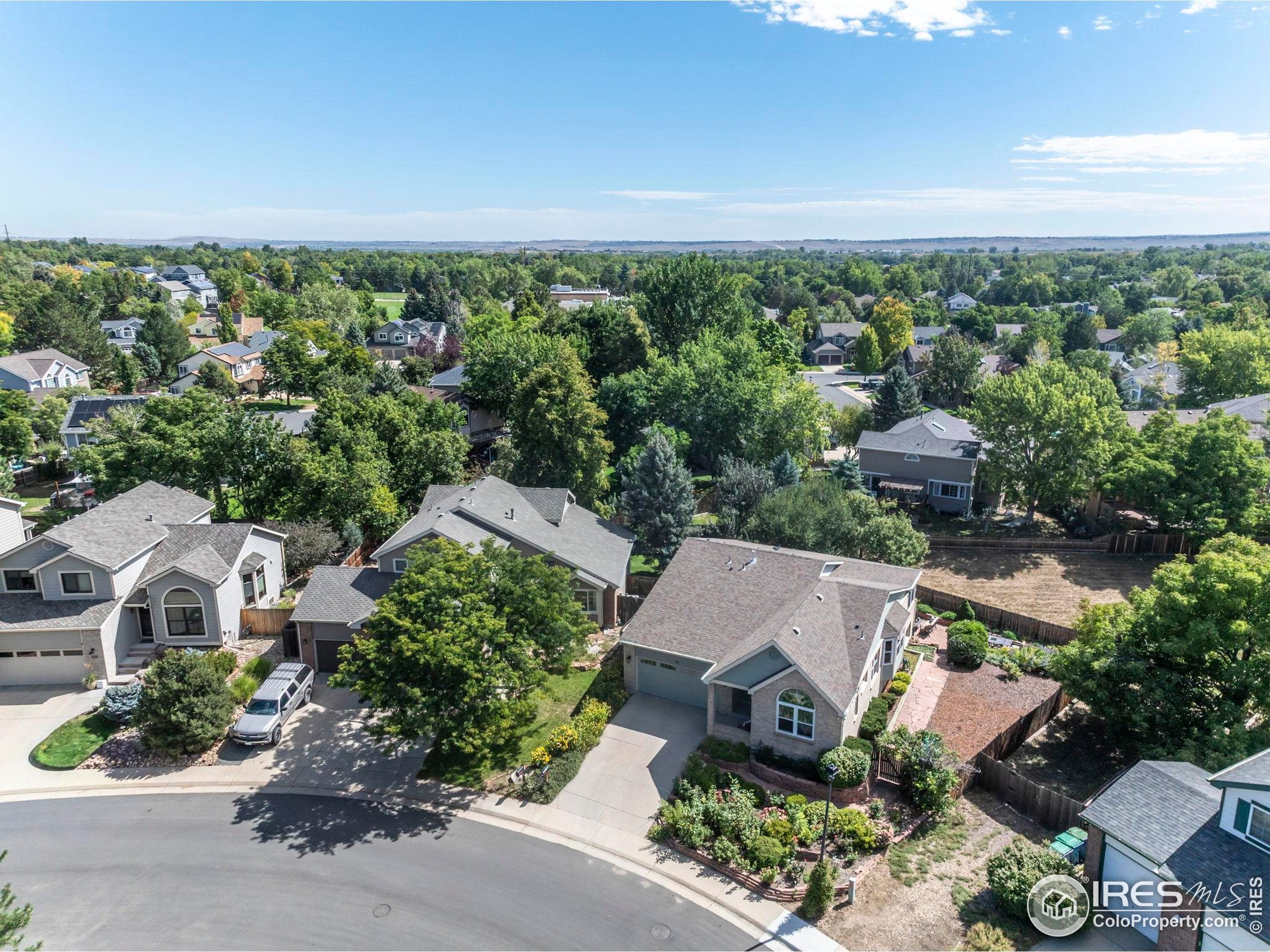 Louisville, Colorado, 80027, United States, 3 Bedrooms Bedrooms, ,3 BathroomsBathrooms,Residential,Active,1944039