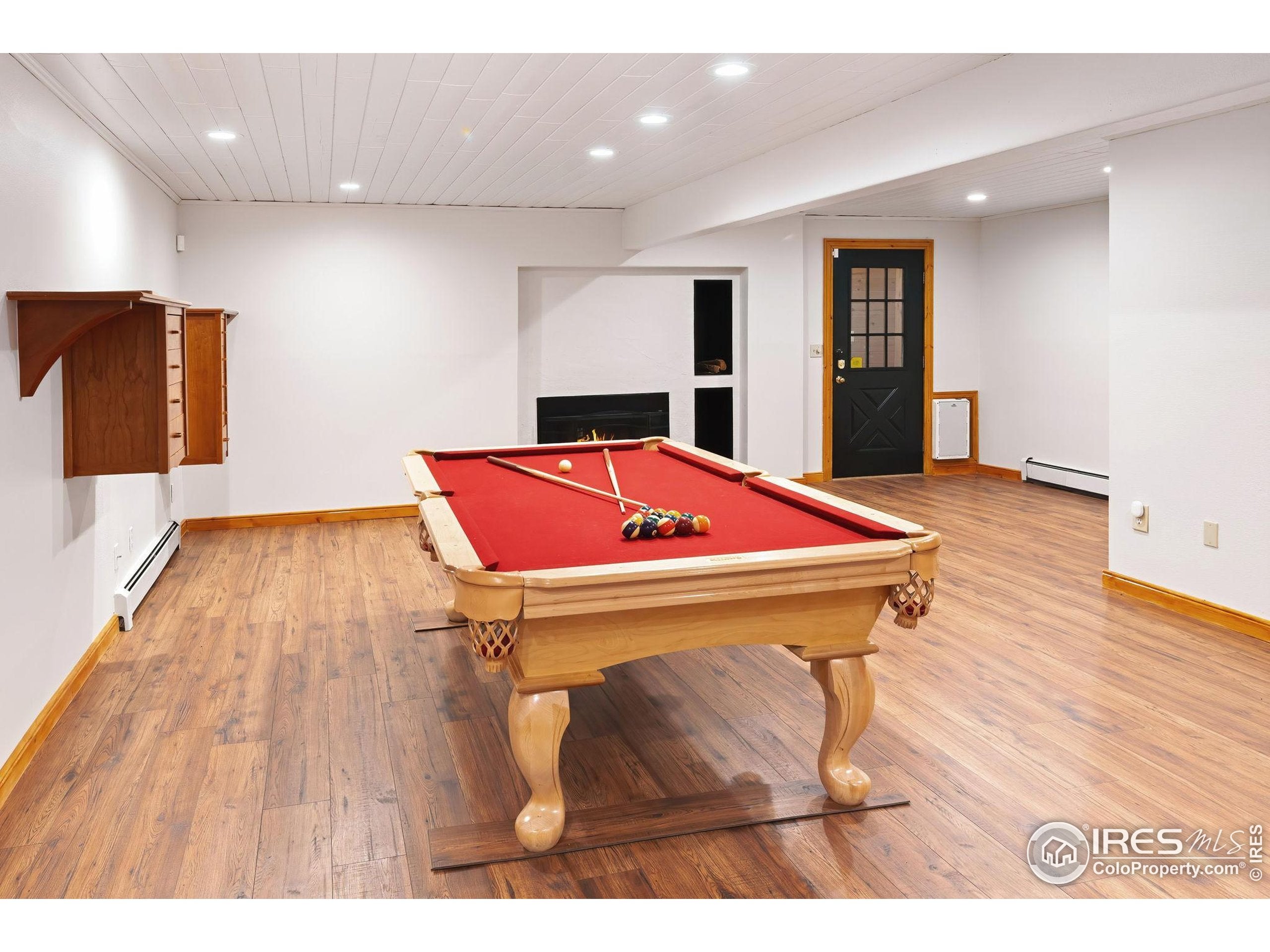 Boulder, Colorado, 80302, United States, 4 Bedrooms Bedrooms, ,4 BathroomsBathrooms,Residential,Active,1997631