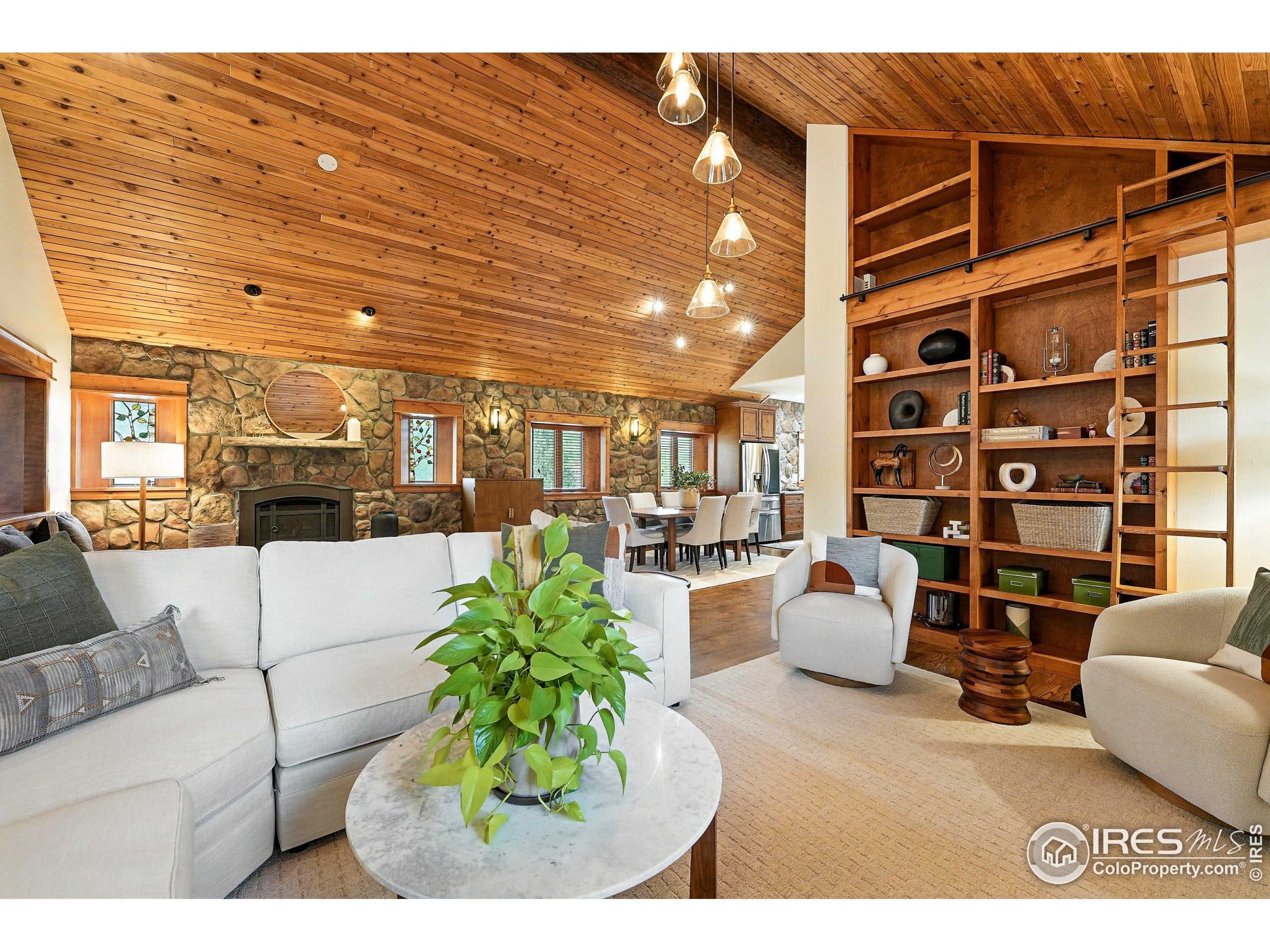 Boulder, Colorado, 80304, United States, 5 Bedrooms Bedrooms, ,4 BathroomsBathrooms,Residential,Active,1997632