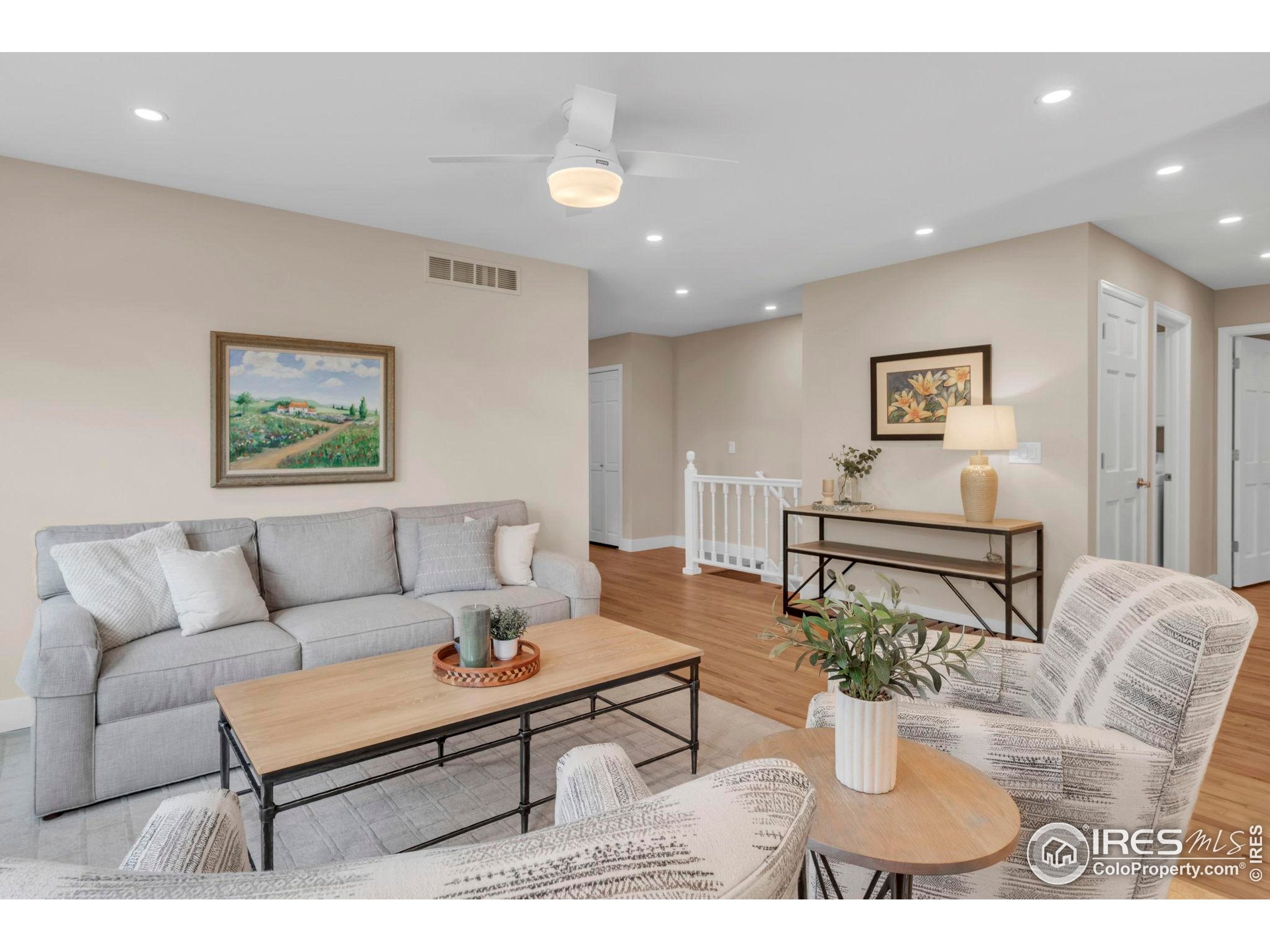 Louisville, Colorado, 80027, United States, 3 Bedrooms Bedrooms, ,3 BathroomsBathrooms,Residential,Active,1944039