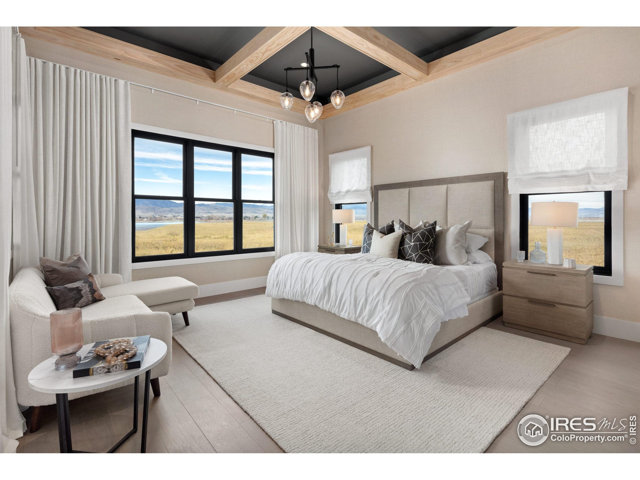 Berthoud, Colorado, 80513, United States, 4 Bedrooms Bedrooms, ,9 BathroomsBathrooms,Residential,Active,1945514