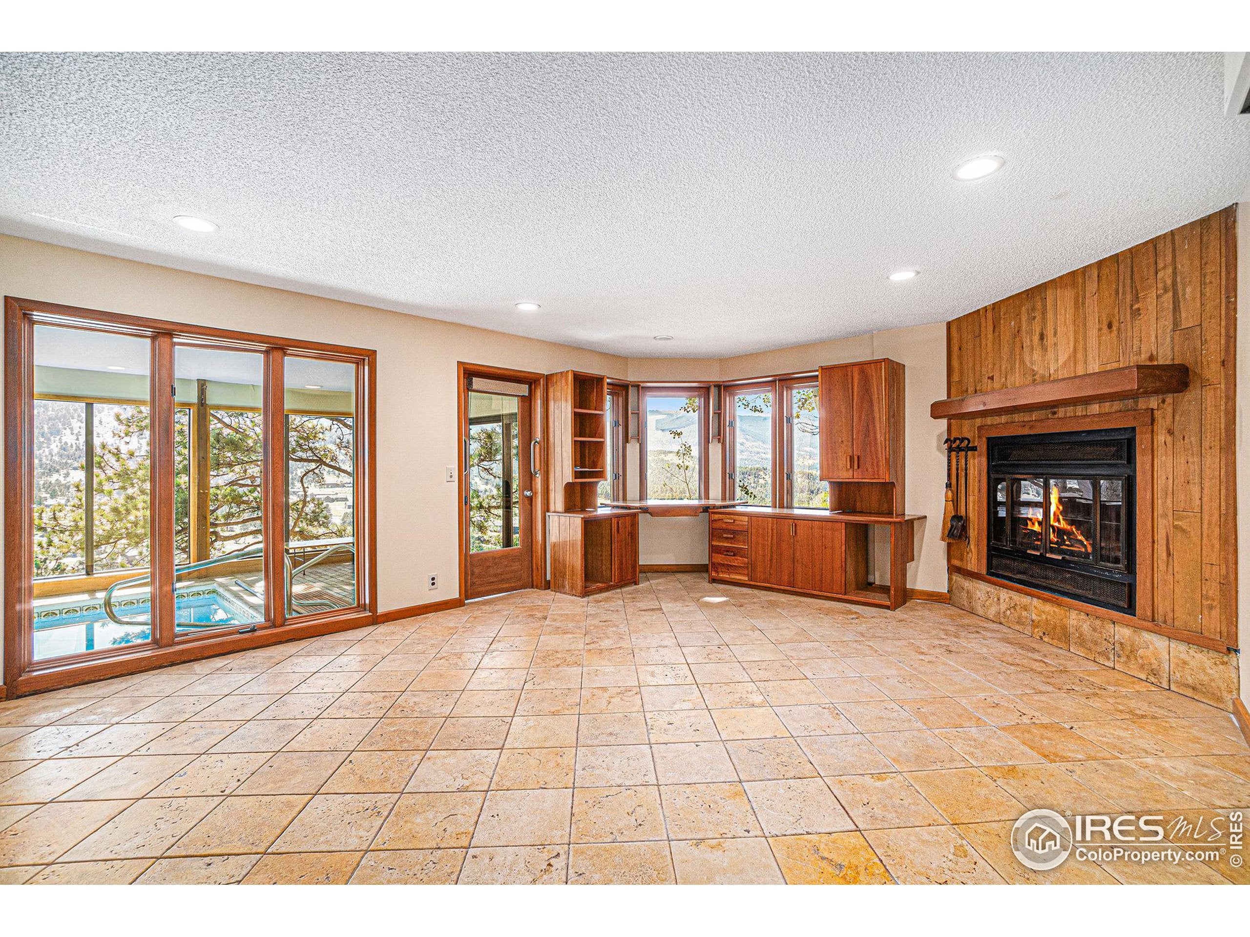 Estes Park, Colorado, 80517, United States, 3 Bedrooms Bedrooms, ,2 BathroomsBathrooms,Residential,Active,1755239