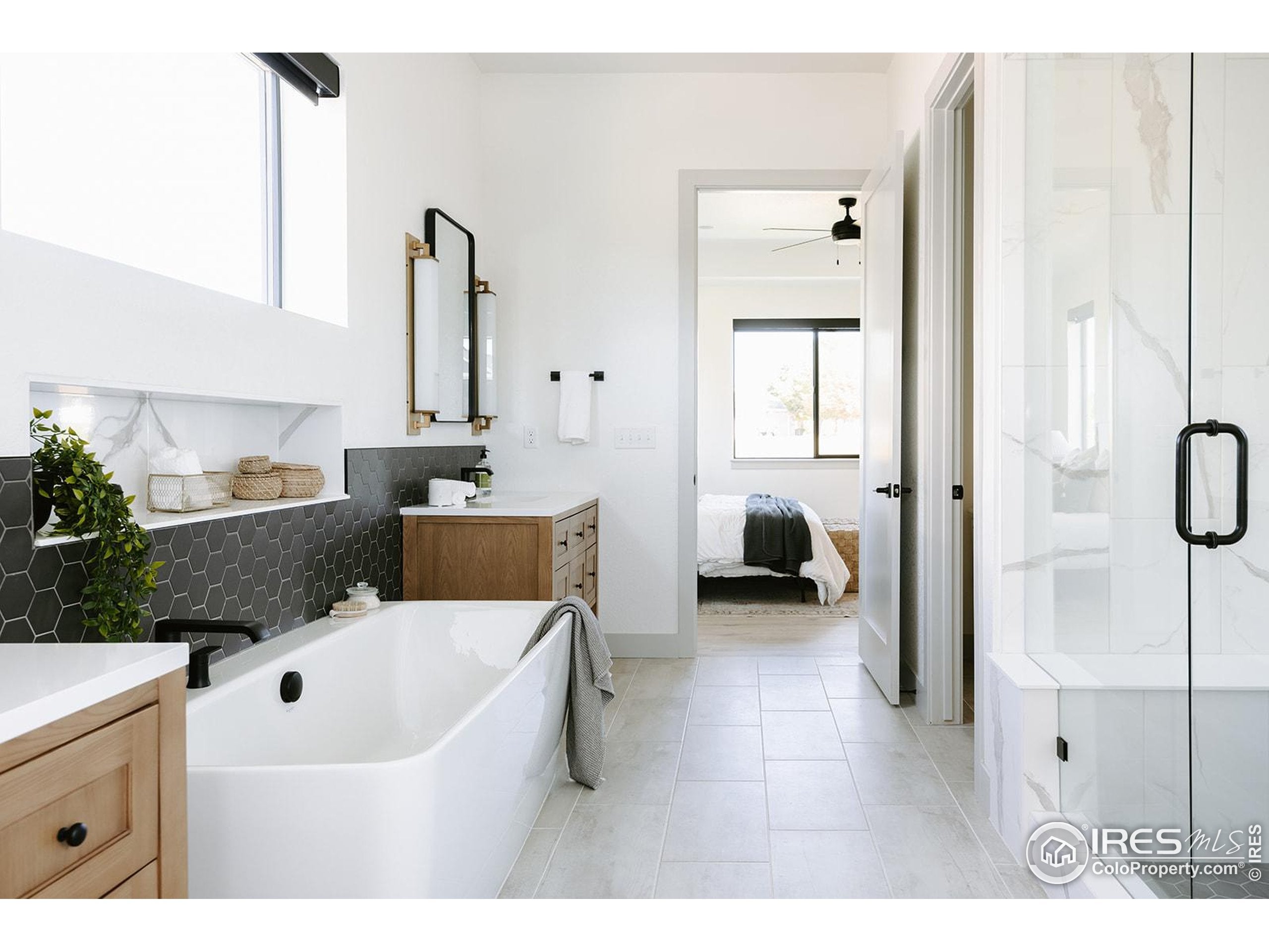 Windsor, Colorado, 80550, United States, 5 Bedrooms Bedrooms, ,4 BathroomsBathrooms,Residential,Active,1972154