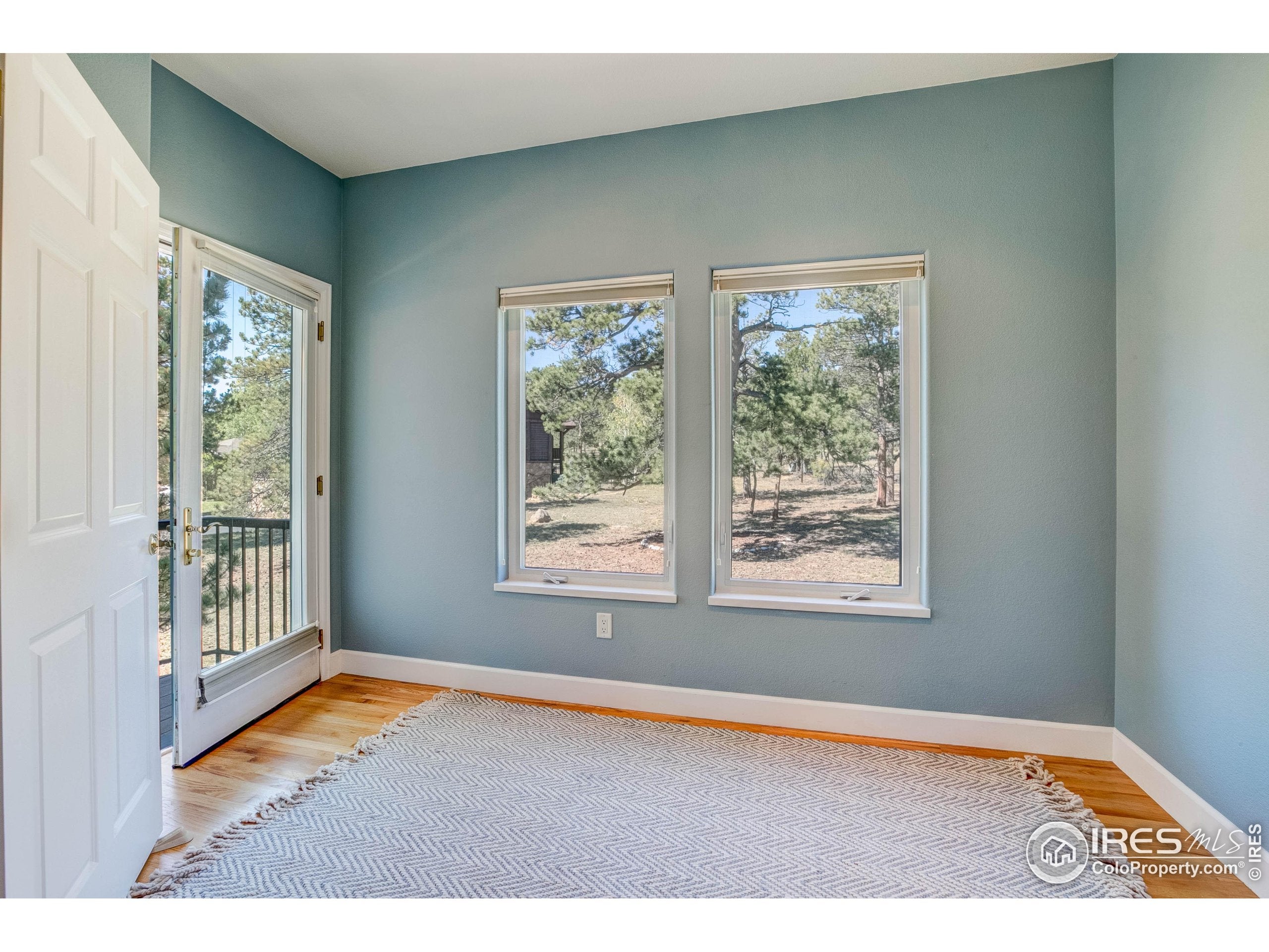 Estes Park, Colorado, 80517, United States, 4 Bedrooms Bedrooms, ,3 BathroomsBathrooms,Residential,Active,1952630