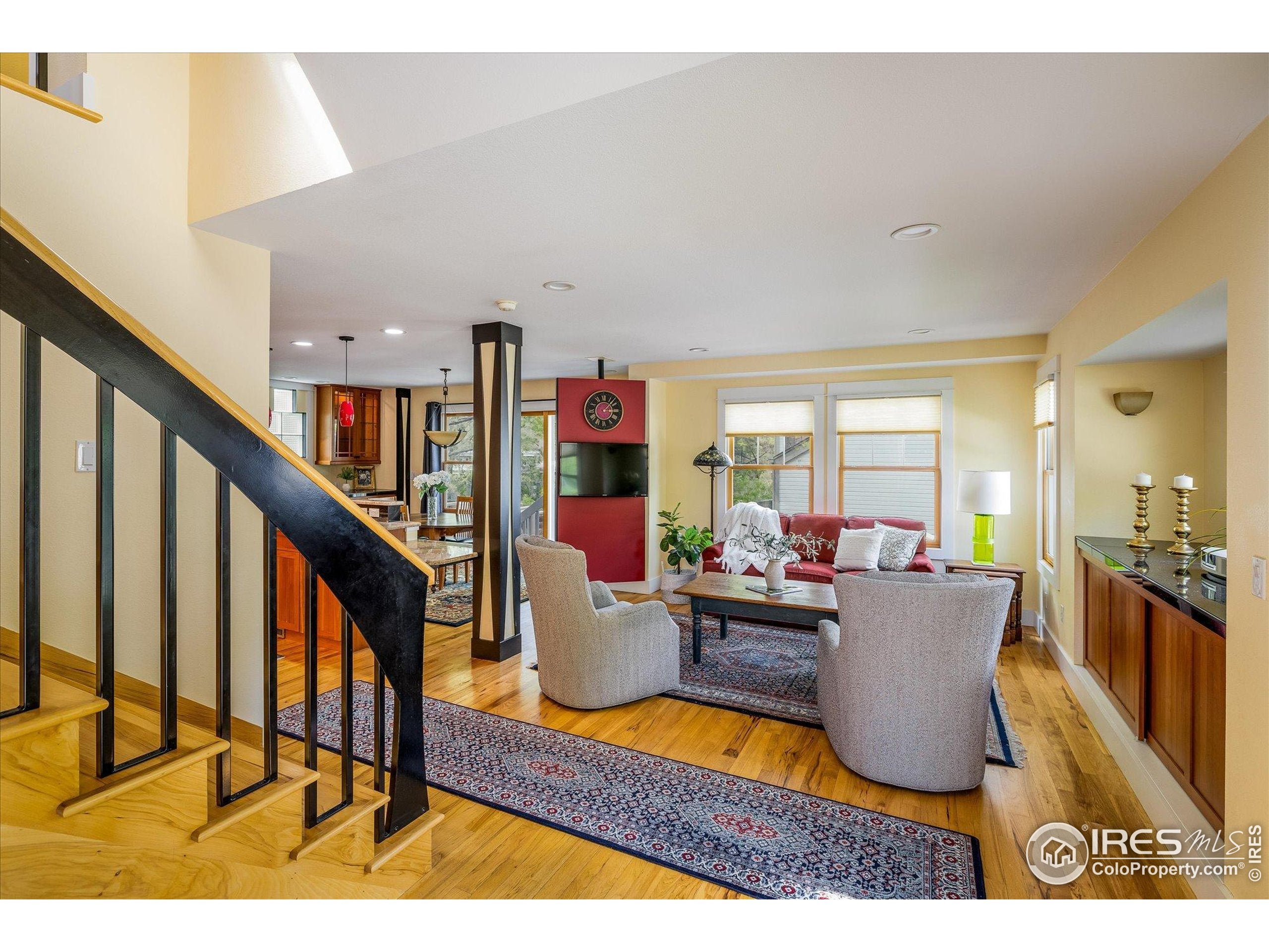 Boulder, Colorado, 80303, United States, 3 Bedrooms Bedrooms, ,4 BathroomsBathrooms,Residential,Active,1820373