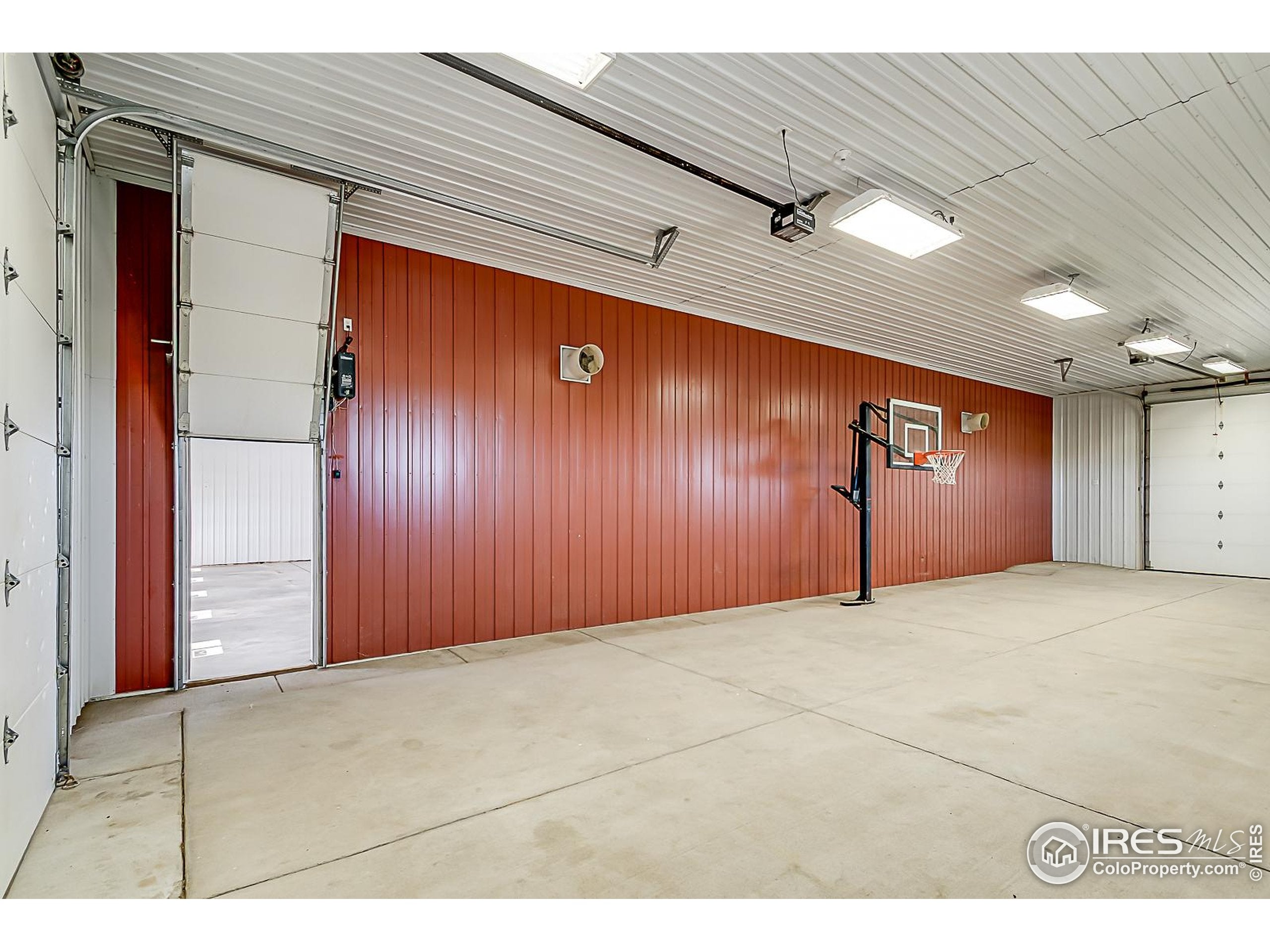 Eaton, Colorado, 80615, United States, 5 Bedrooms Bedrooms, ,3 BathroomsBathrooms,Residential,Active,1953710