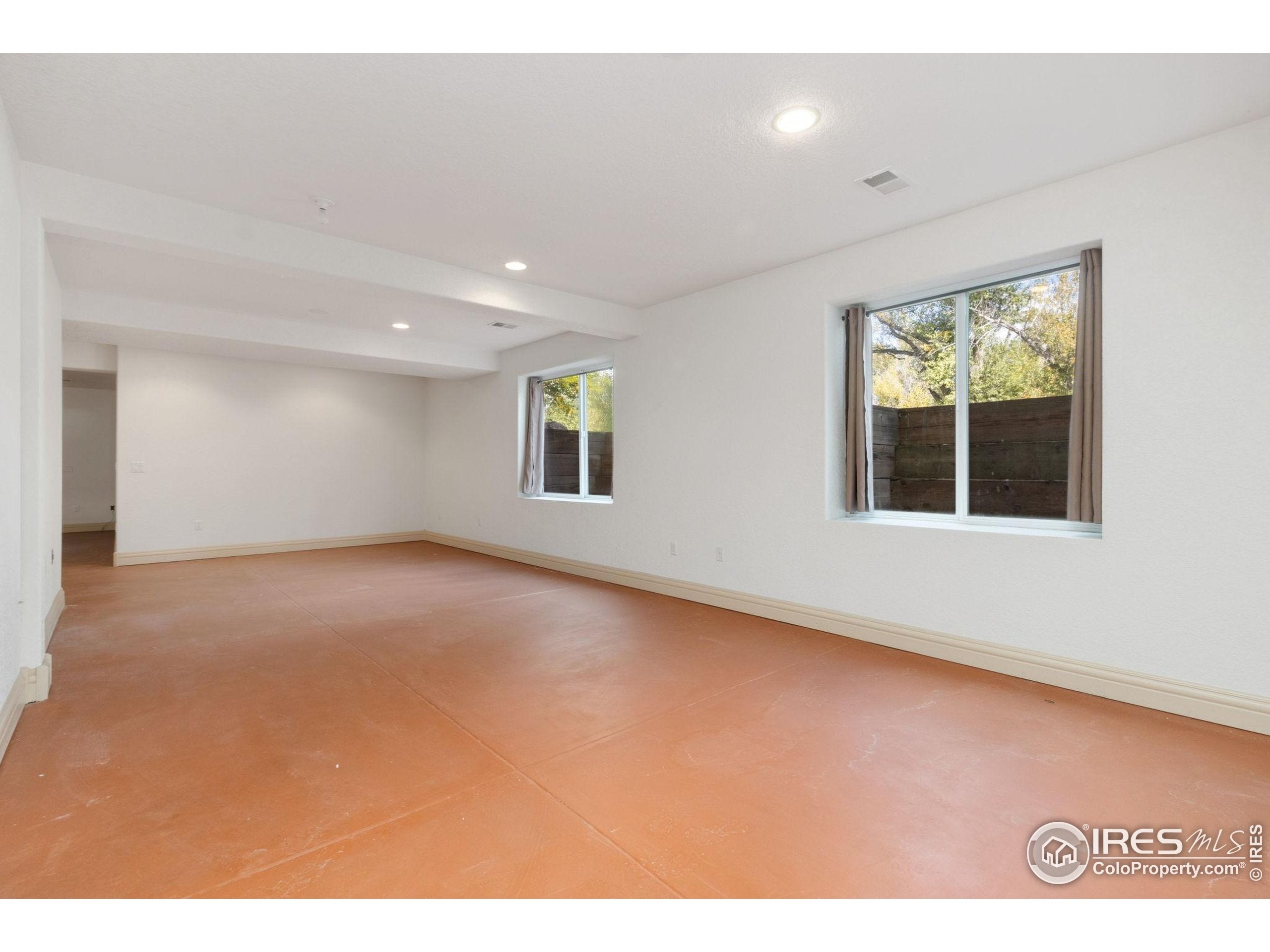 Fort Collins, Colorado, 80526, United States, 5 Bedrooms Bedrooms, ,5 BathroomsBathrooms,Residential,Active,1953988