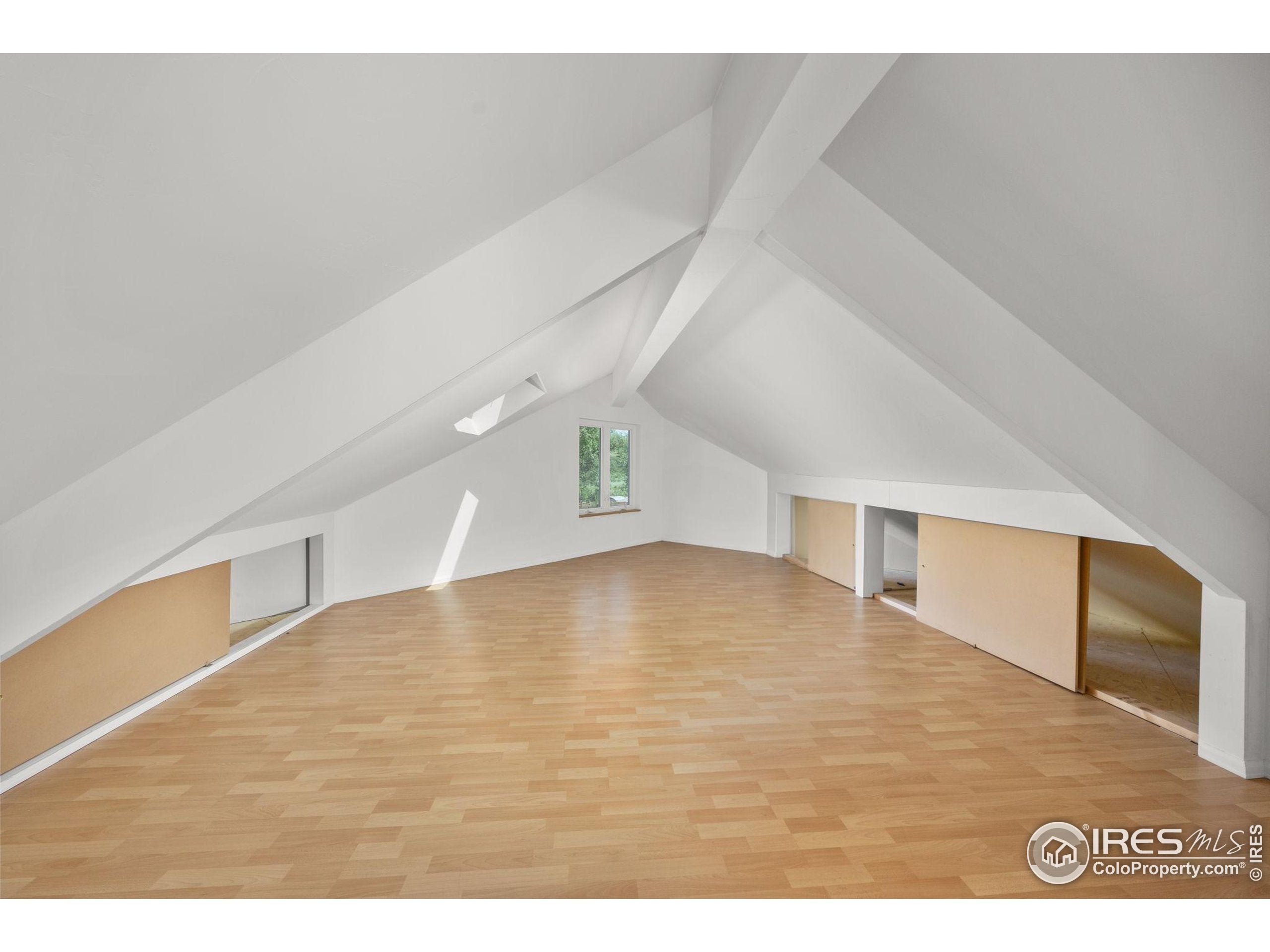 Boulder, Colorado, 80303, United States, ,4 BathroomsBathrooms,Residential,Active,1868151