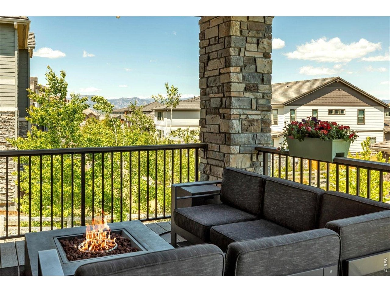 Broomfield, Colorado, 80023, United States, 5 Bedrooms Bedrooms, ,5 BathroomsBathrooms,Residential,Active,2052095