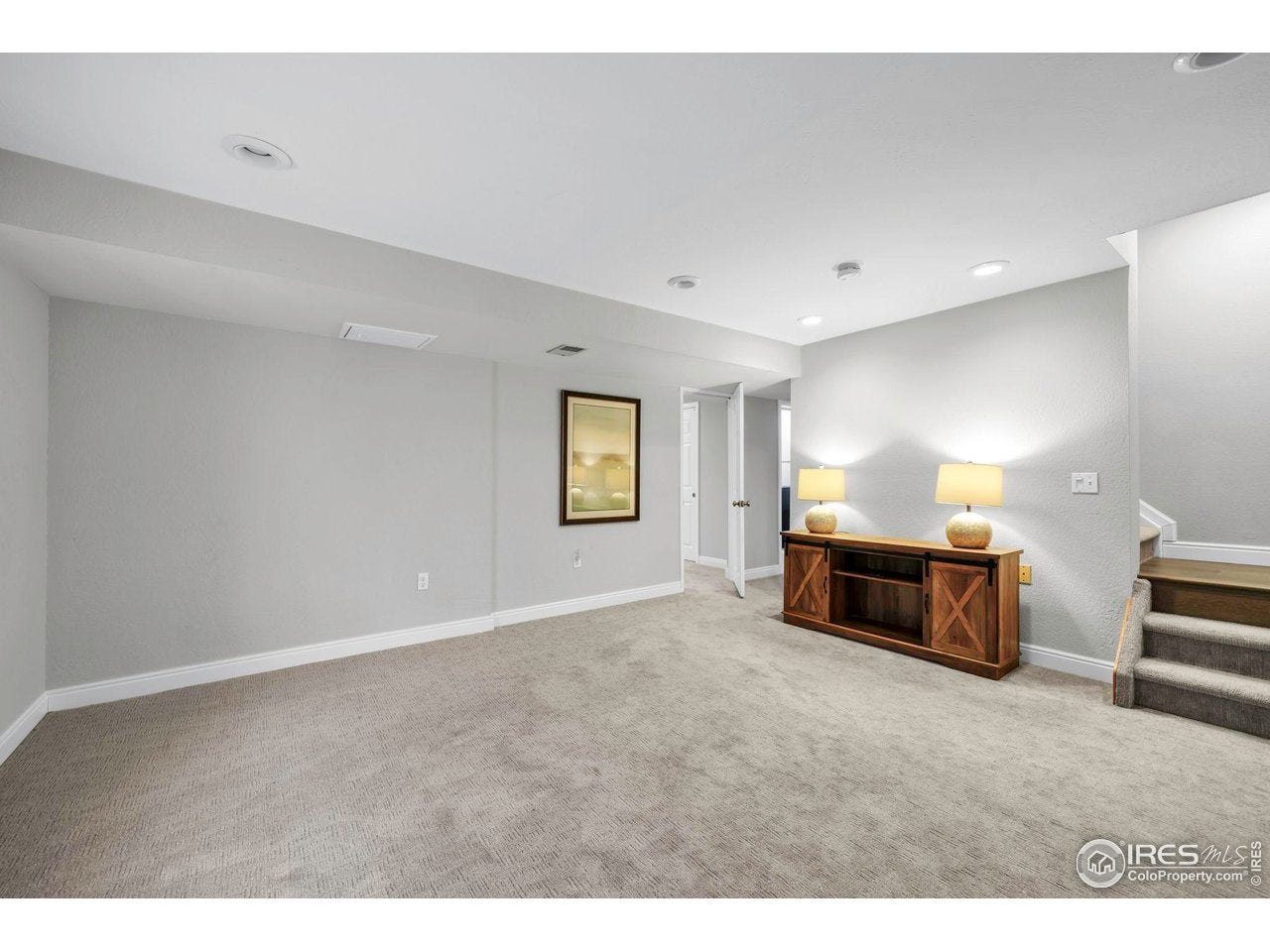 Louisville, Colorado, 80027, United States, 4 Bedrooms Bedrooms, ,4 BathroomsBathrooms,Residential,Active,2009812