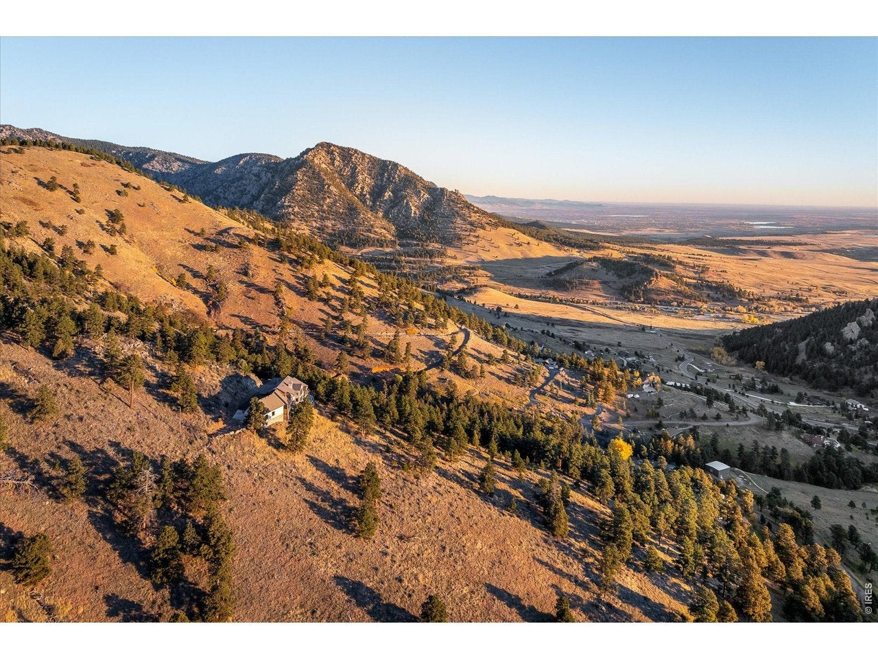 Golden, Colorado, 80403, United States, 6 Bedrooms Bedrooms, ,7 BathroomsBathrooms,Residential,Active,2035577