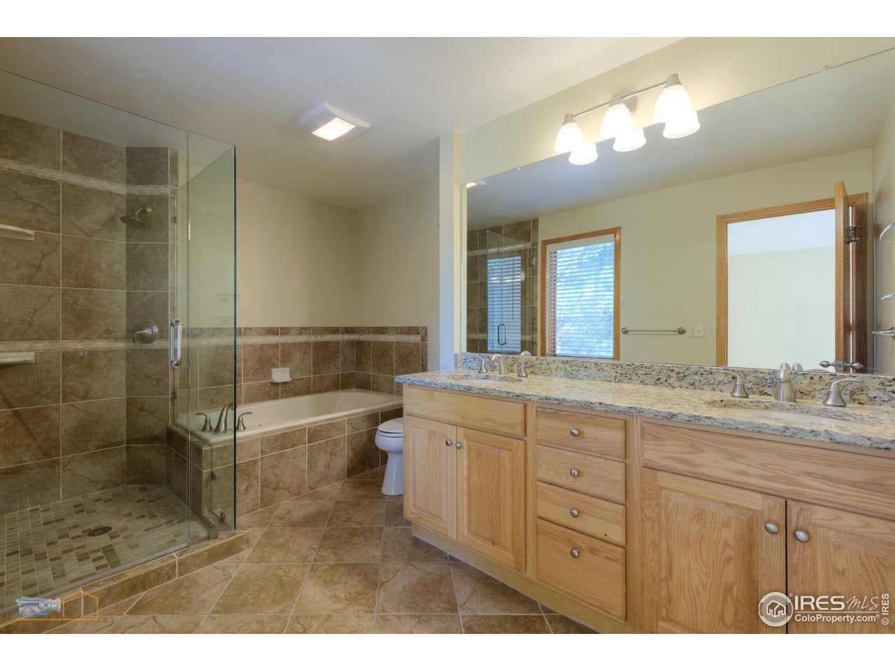 Boulder, Colorado, 80304, United States, 5 Bedrooms Bedrooms, ,4 BathroomsBathrooms,Residential,Active,1997604