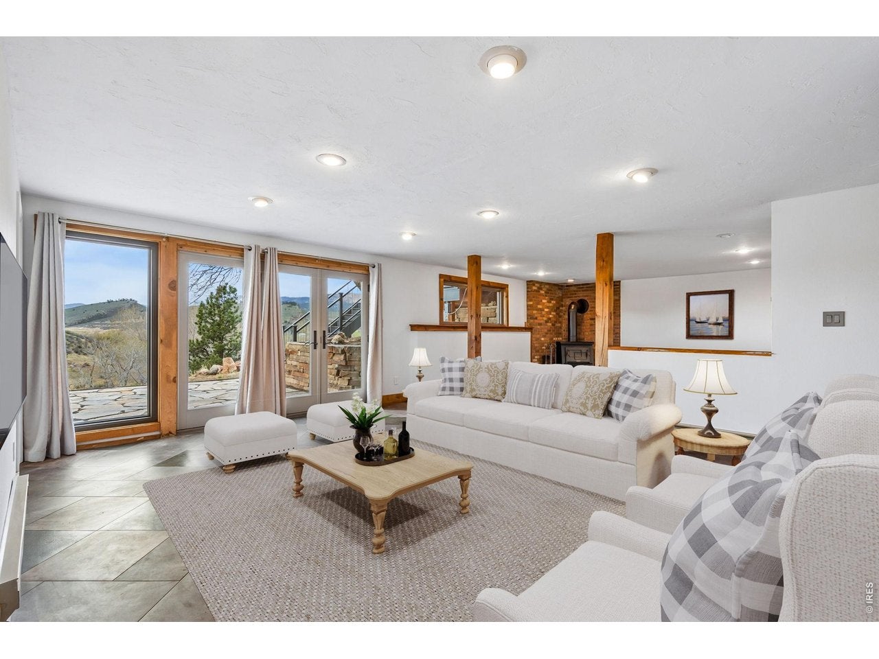 Loveland, Colorado, 80538, United States, 4 Bedrooms Bedrooms, ,3 BathroomsBathrooms,Residential,Active,2036031