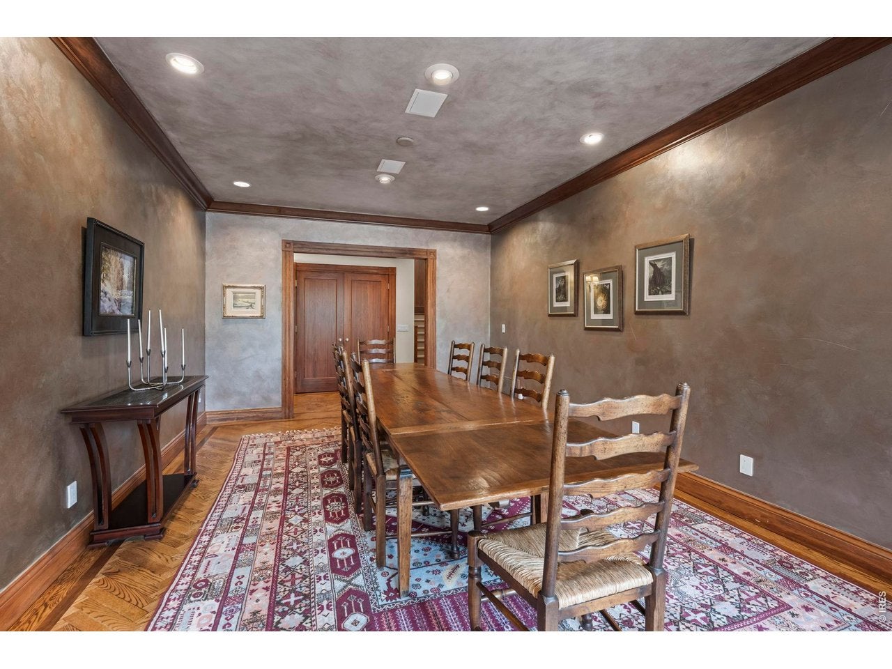 Niwot, Colorado, 80503, United States, 4 Bedrooms Bedrooms, ,7 BathroomsBathrooms,Residential,Active,2033402