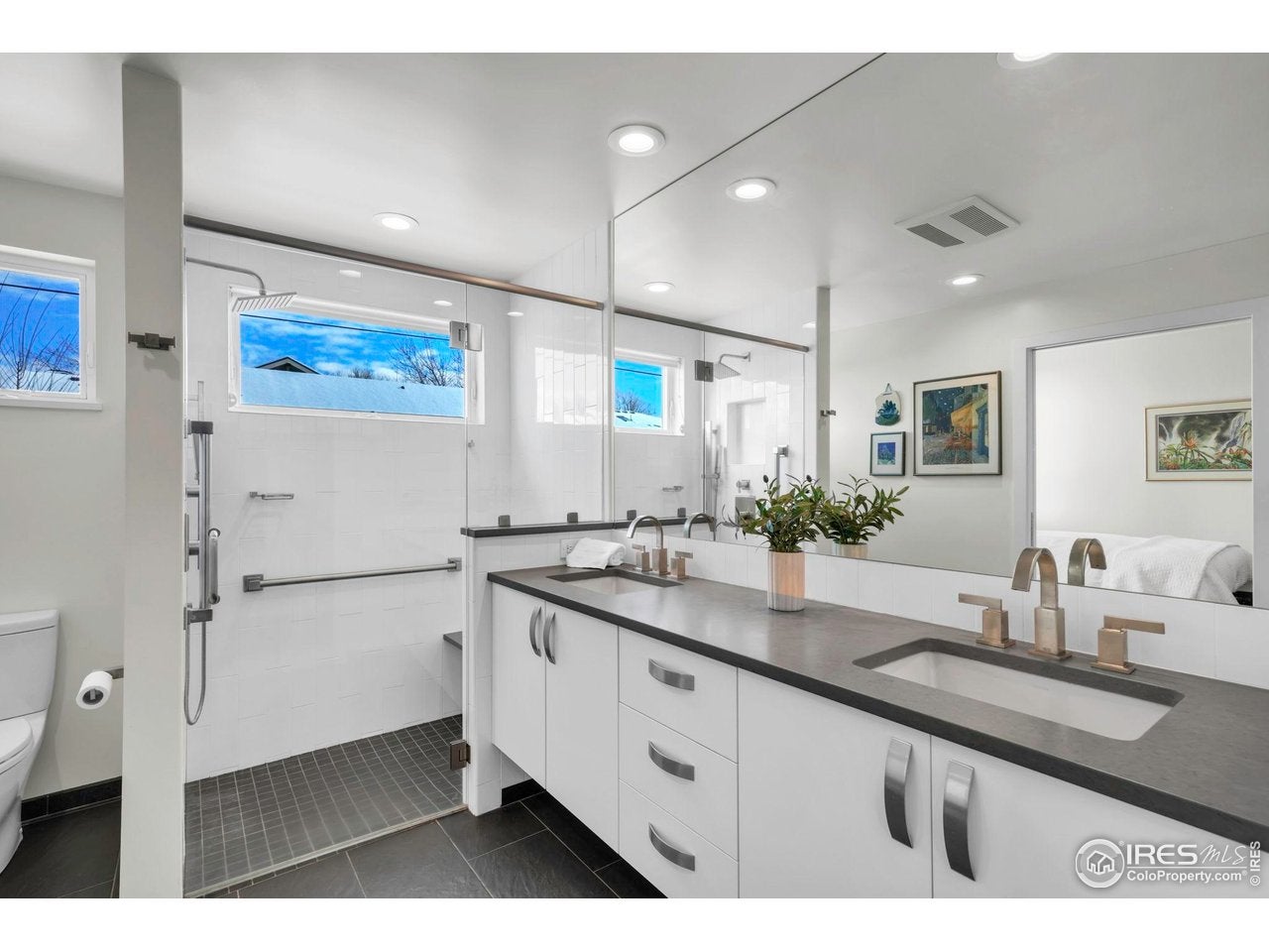 Louisville, Colorado, 80027, United States, 4 Bedrooms Bedrooms, ,3 BathroomsBathrooms,Residential,Active,2009400