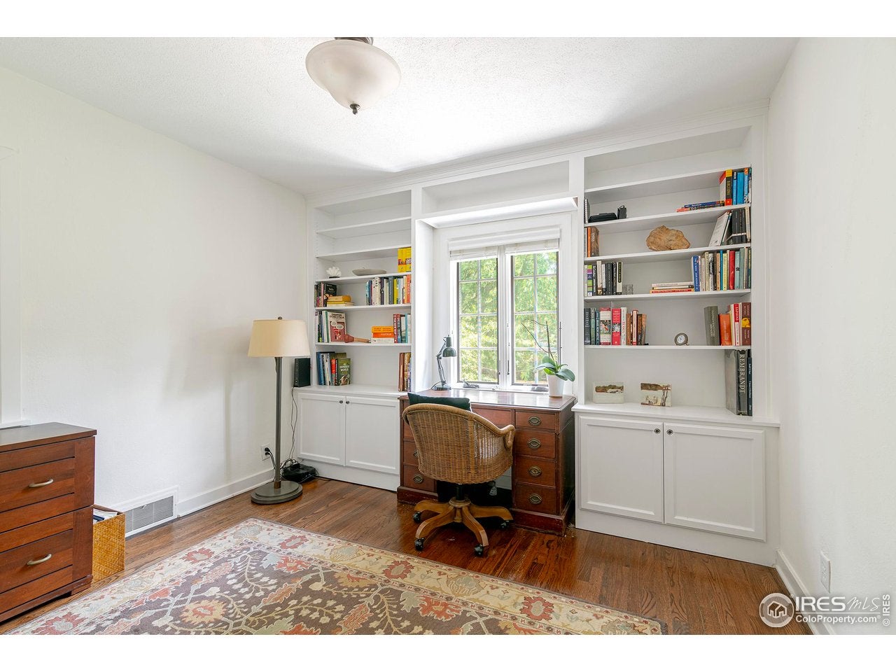 Boulder, Colorado, 80302, United States, 5 Bedrooms Bedrooms, ,2 BathroomsBathrooms,Residential,Active,1997618