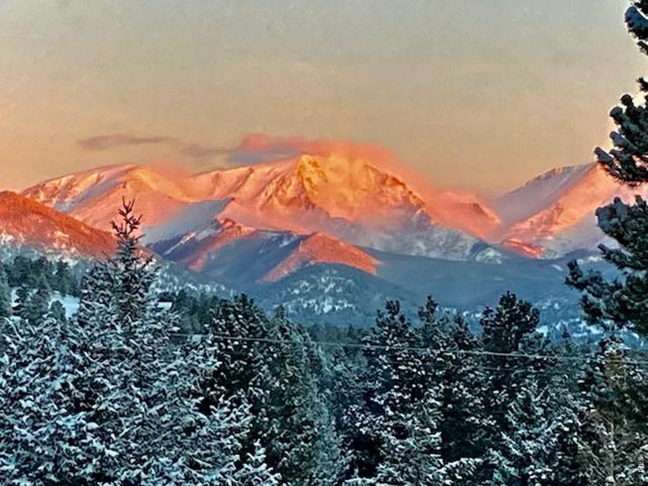 Estes Park, Colorado, 80517, United States, 3 Bedrooms Bedrooms, ,2 BathroomsBathrooms,Residential,Active,2030600