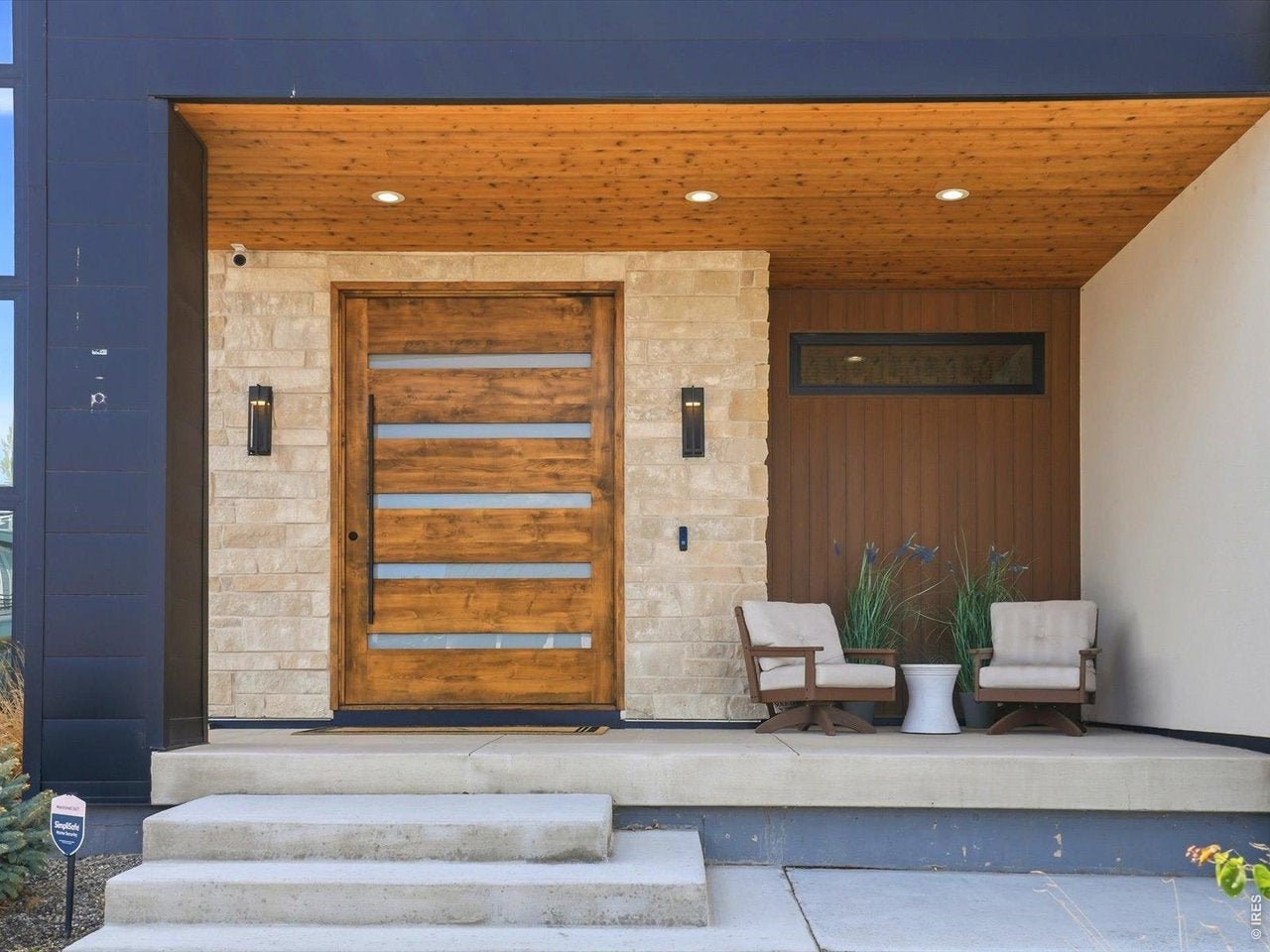 Louisville, Colorado, 80027, United States, 5 Bedrooms Bedrooms, ,7 BathroomsBathrooms,Residential,Active,2045701