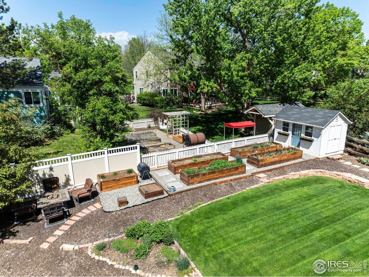 Louisville, Colorado, 80027, United States, 4 Bedrooms Bedrooms, ,4 BathroomsBathrooms,Residential,Active,1821969