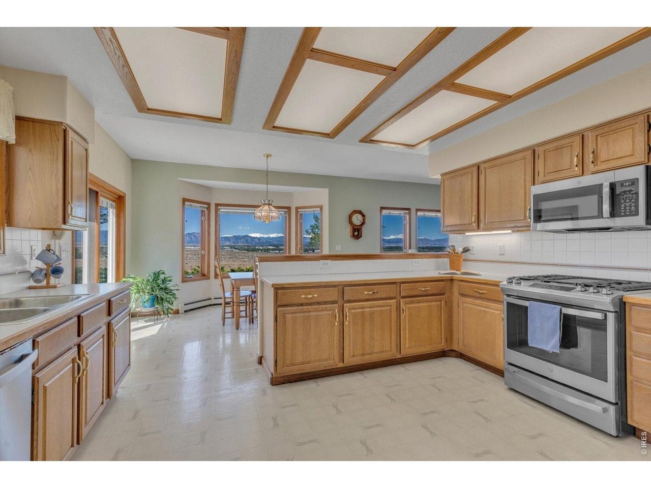 Broomfield, Colorado, 80020, United States, 3 Bedrooms Bedrooms, ,3 BathroomsBathrooms,Residential,Active,2045563