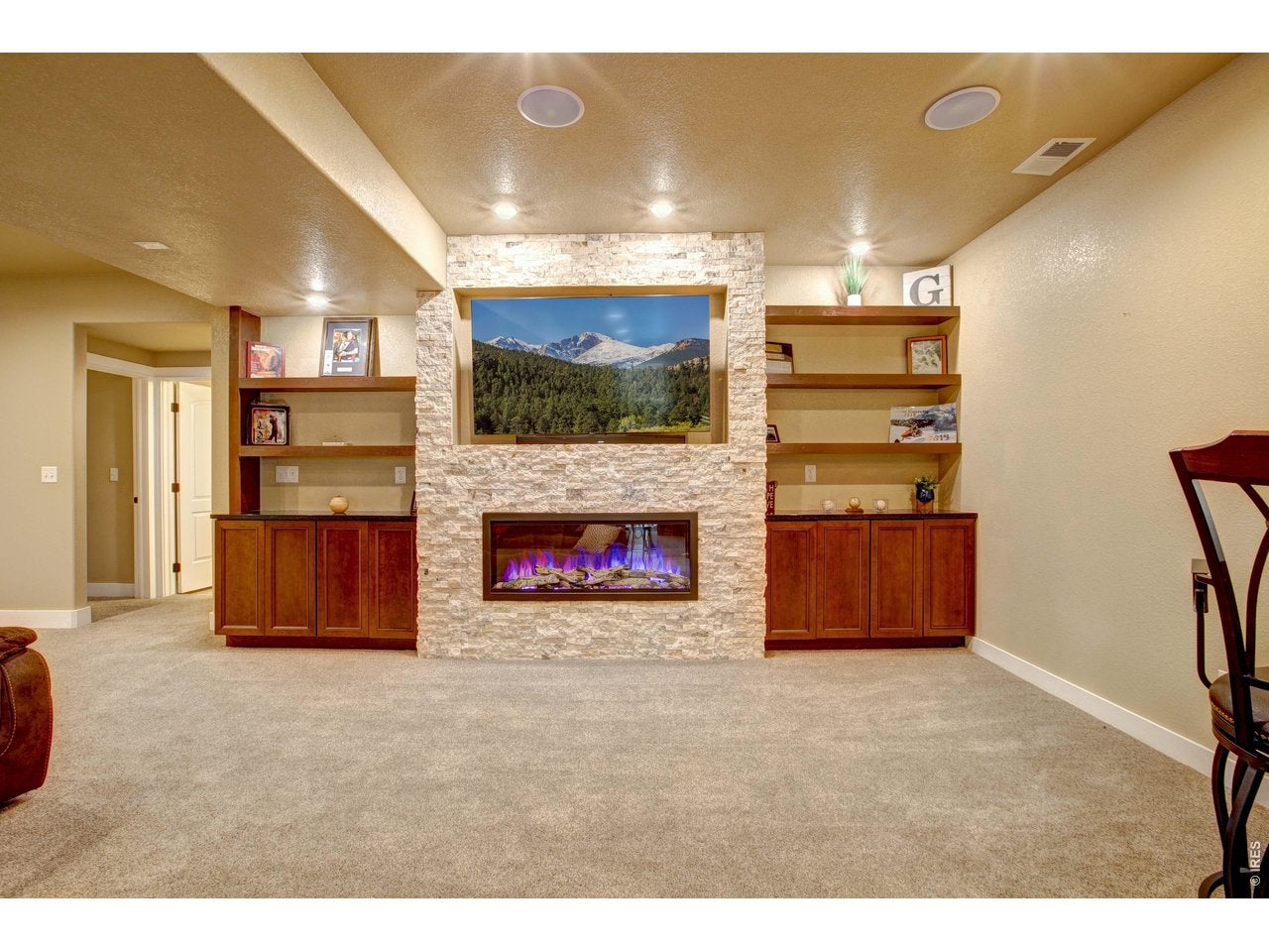 Severance, Colorado, 80610, United States, 5 Bedrooms Bedrooms, ,3 BathroomsBathrooms,Residential,Active,2043120