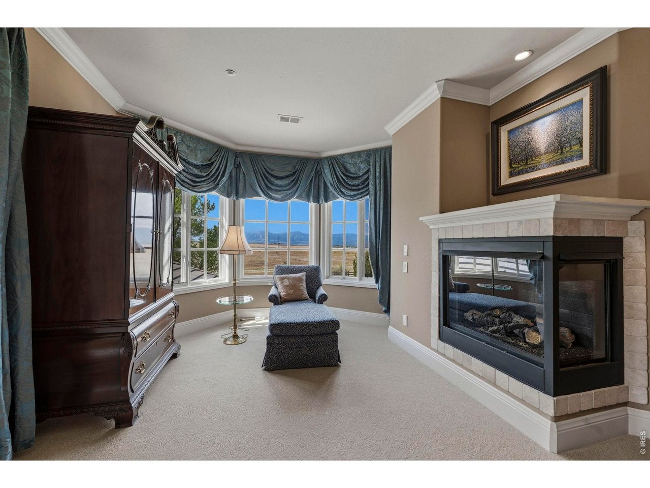 Niwot, Colorado, 80503, United States, 5 Bedrooms Bedrooms, ,6 BathroomsBathrooms,Residential,Active,2045621