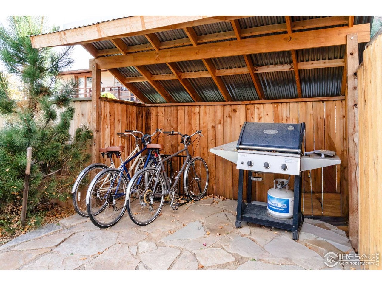 Boulder, Colorado, 80304, United States, 3 Bedrooms Bedrooms, ,2 BathroomsBathrooms,Residential,Active,2010153